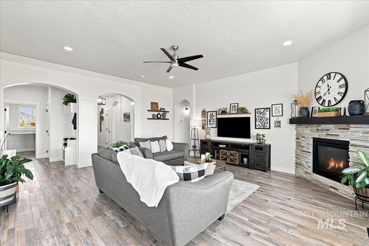 2058 W Ibis Dr, Nampa, Idaho 83686, 3 Bedrooms, 2 Bathrooms, Residential For Sale, Price $569,000, 98999004