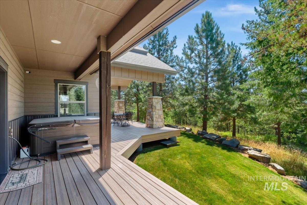 33 Sundance, McCall, Idaho 83638, 3 Bedrooms, 3.5 Bathrooms, Residential For Sale, Price $2,145,000, 98999008