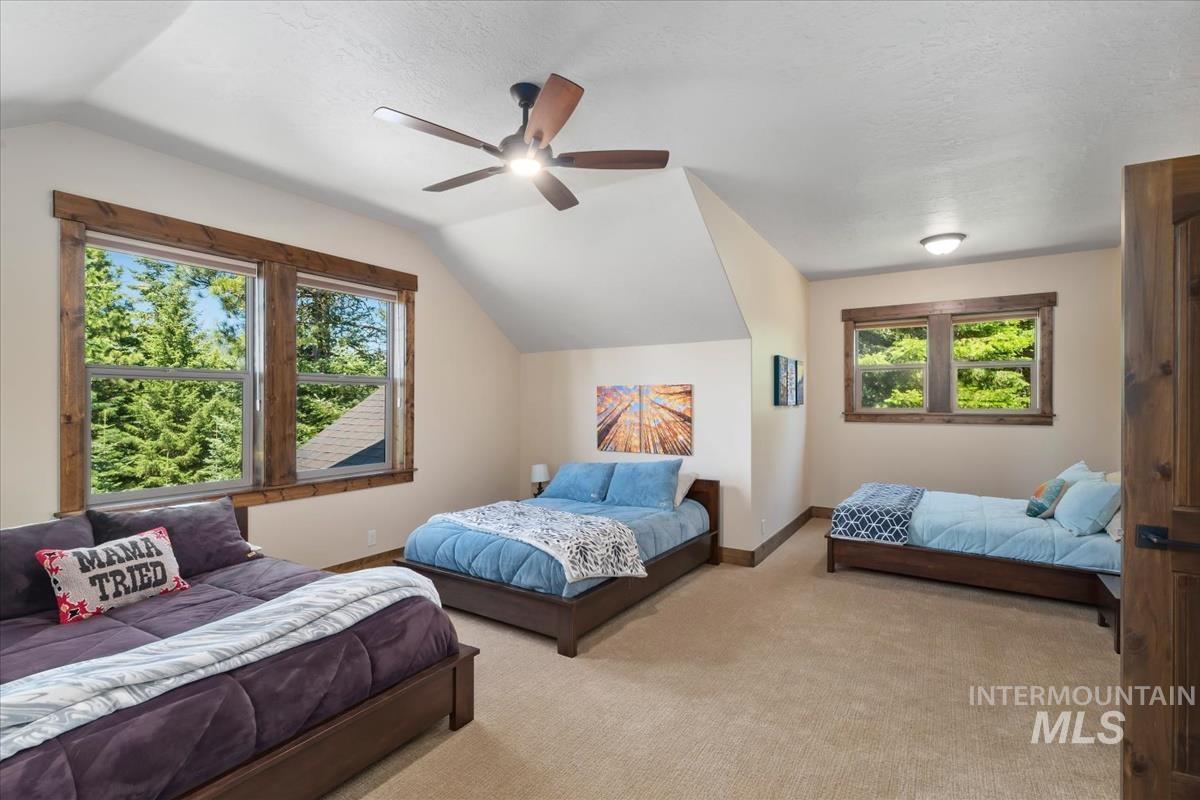 33 Sundance, McCall, Idaho 83638, 3 Bedrooms, 3.5 Bathrooms, Residential For Sale, Price $2,145,000, 98999008