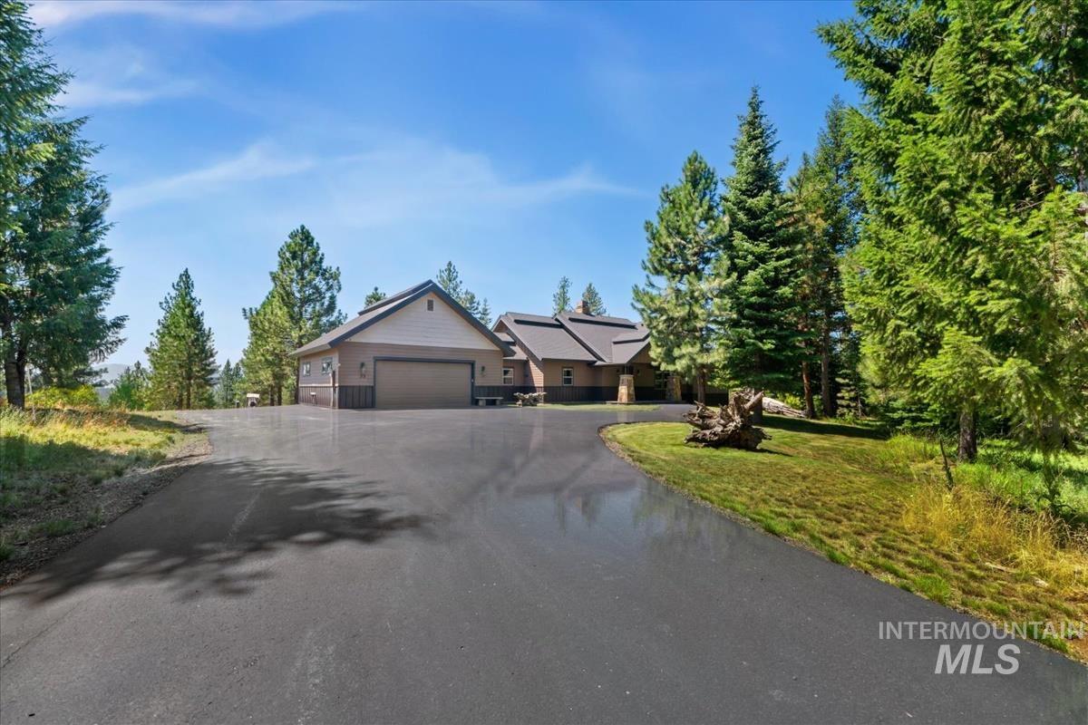 33 Sundance, McCall, Idaho 83638, 3 Bedrooms, 3.5 Bathrooms, Residential For Sale, Price $2,145,000, 98999008