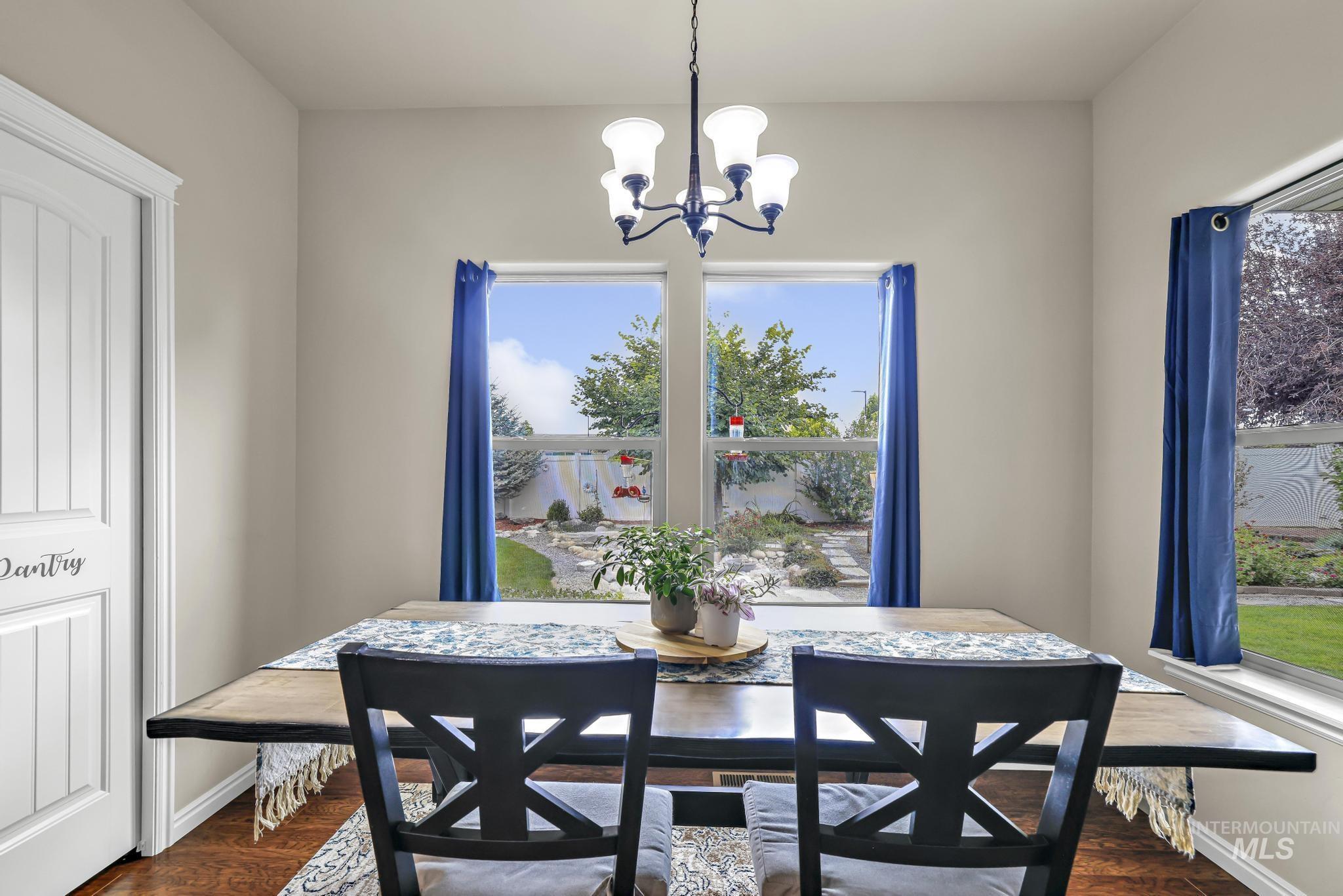 921 Ballard Ln, Kimberly, Idaho 83341, 3 Bedrooms, 3.5 Bathrooms, Residential For Sale, Price $515,000, 98999010