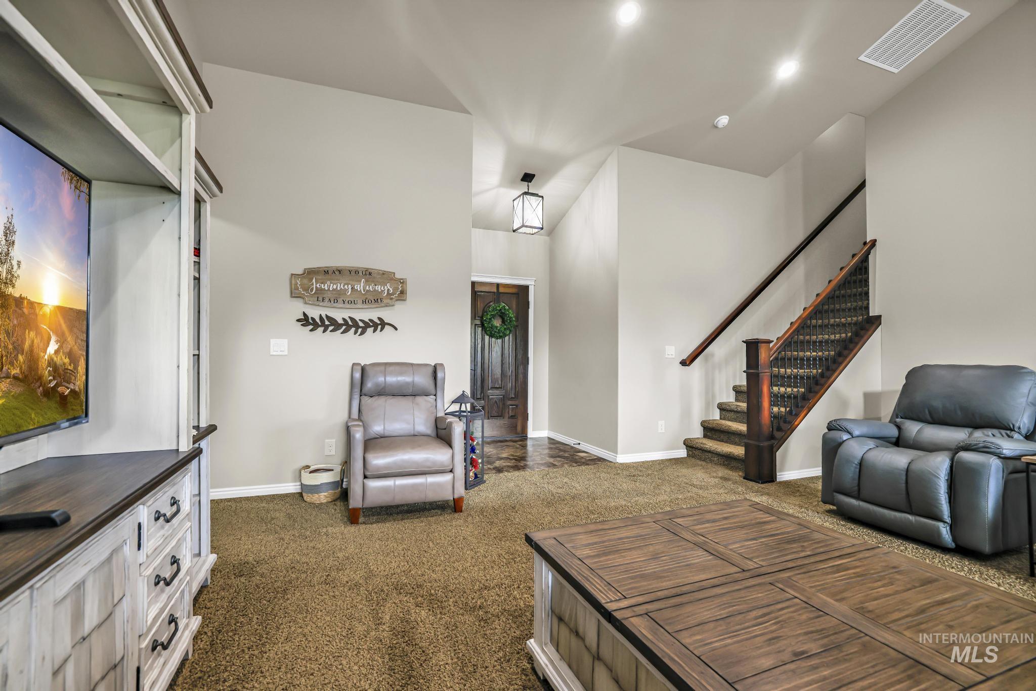 921 Ballard Ln, Kimberly, Idaho 83341, 3 Bedrooms, 3.5 Bathrooms, Residential For Sale, Price $515,000, 98999010