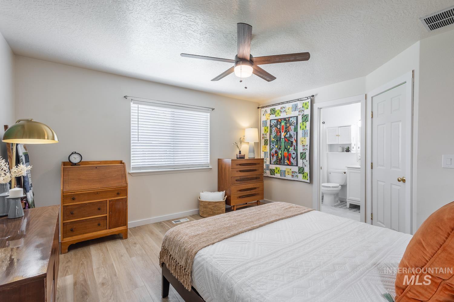 1806 S Camas St., Nampa, Idaho 83686, 3 Bedrooms, 2 Bathrooms, Residential For Sale, Price $399,900,MLS 98999012
