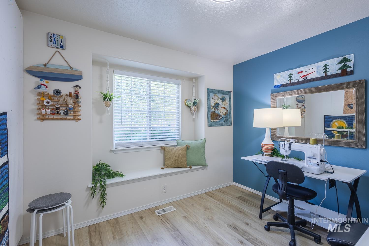 1806 S Camas St., Nampa, Idaho 83686, 3 Bedrooms, 2 Bathrooms, Residential For Sale, Price $399,900,MLS 98999012