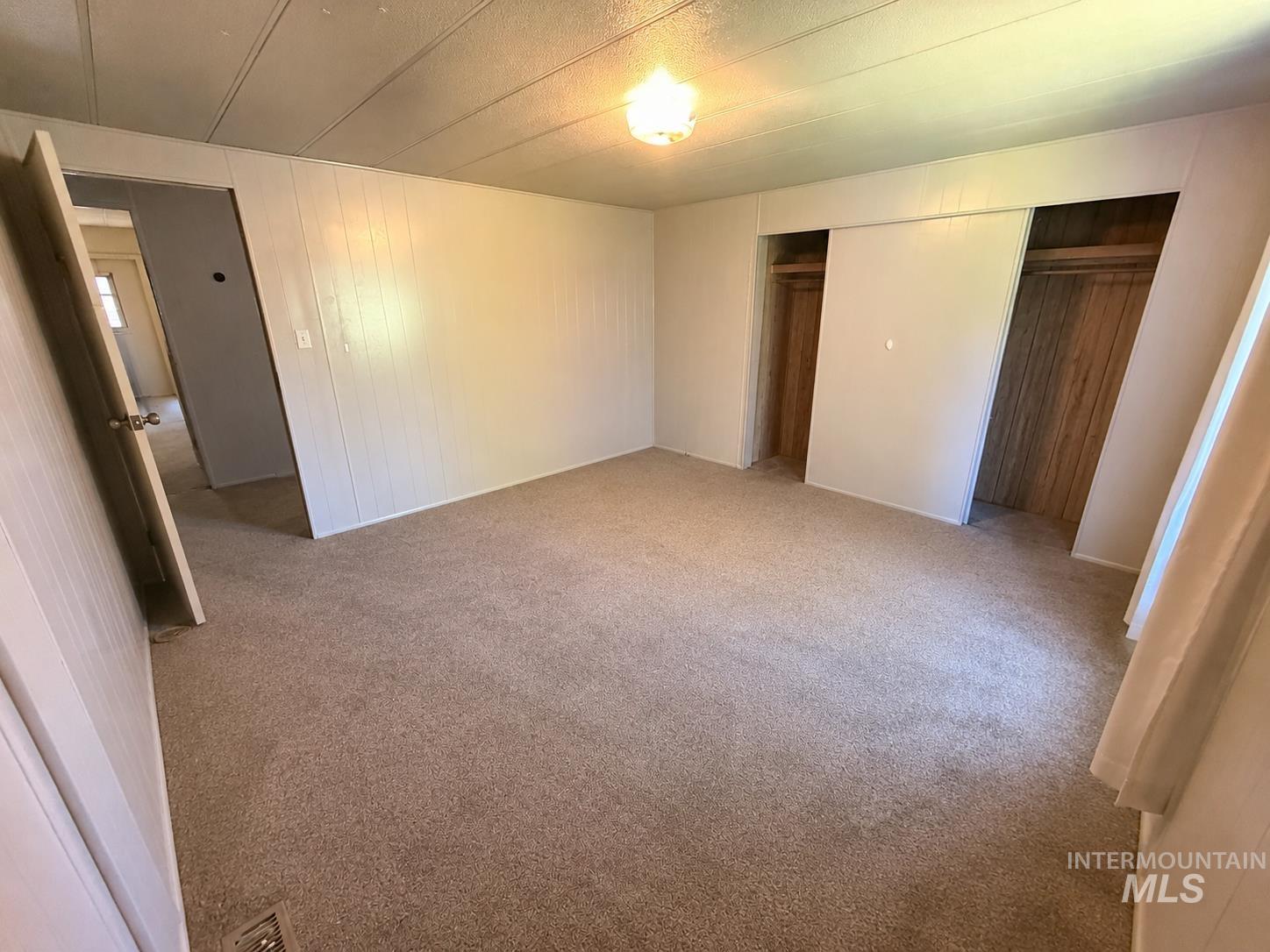 3762 N 2200 E, Filer, Idaho 83328, 3 Bedrooms, 2 Bathrooms, Residential For Sale, Price $400,000,MLS 98999013