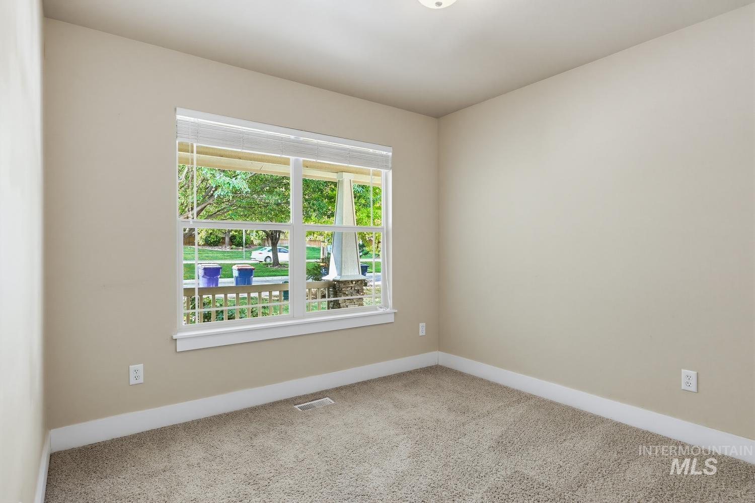 9702 W Amity, Boise, Idaho 83709, 3 Bedrooms, 2 Bathrooms, Residential For Sale, Price $409,900, 98999014