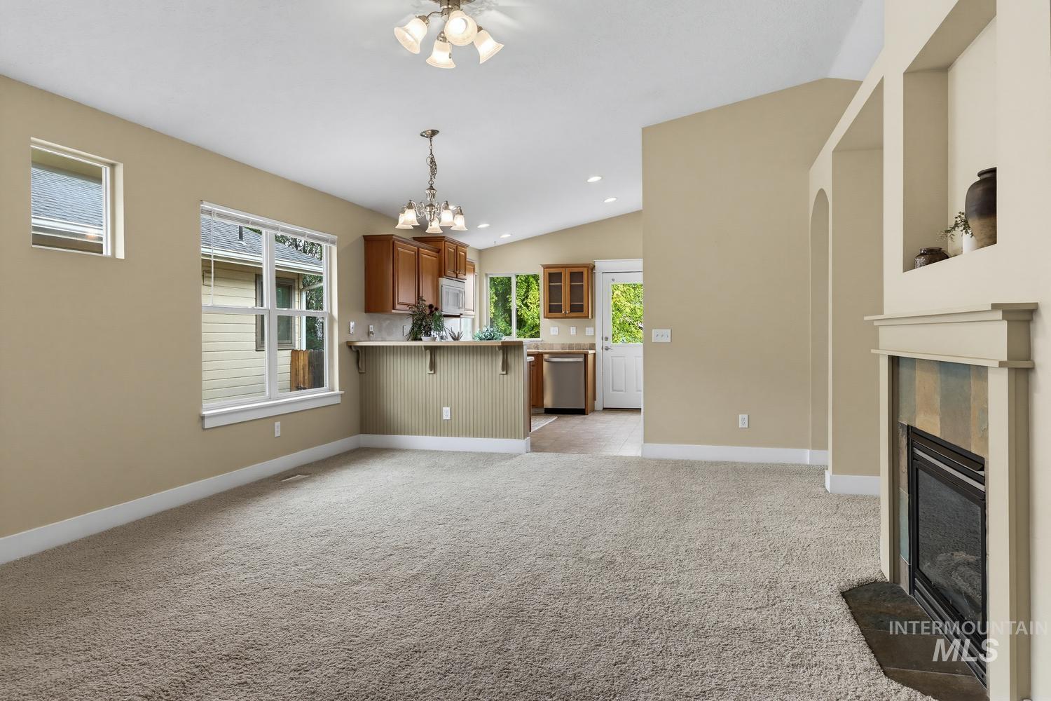 9702 W Amity, Boise, Idaho 83709, 3 Bedrooms, 2 Bathrooms, Residential For Sale, Price $409,900, 98999014