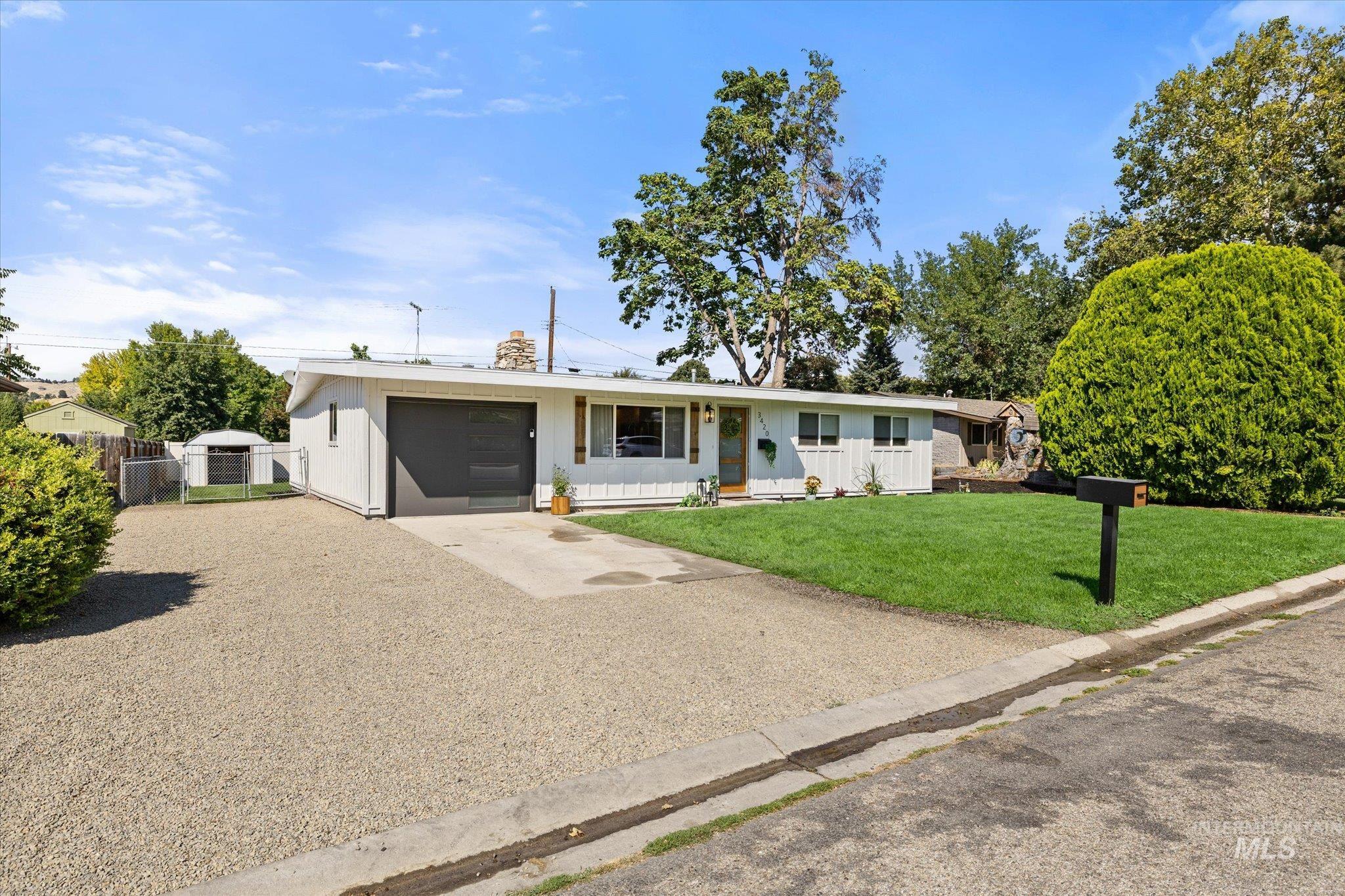 3420 W Sunset Ave., Boise, Idaho 83703, 4 Bedrooms, 2 Bathrooms, Residential For Sale, Price $589,900, 98999017