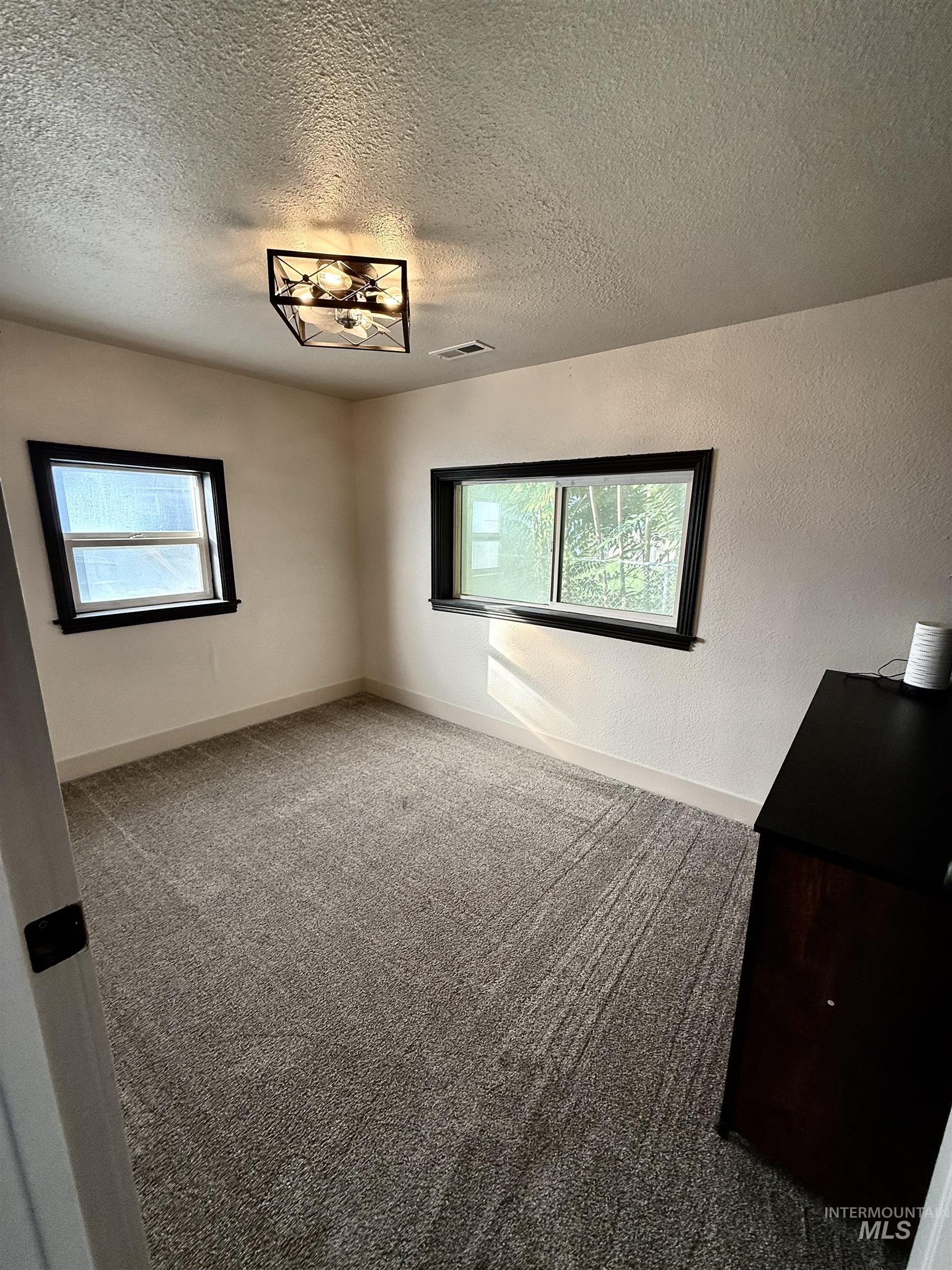 1420 10th Ave South, Nampa, Idaho 83651, 2 Bedrooms, 1 Bathroom, Residential For Sale, Price $318,000,MLS 98999020