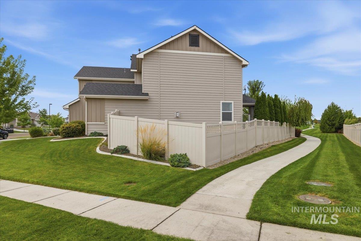 12789 S Alzano Way, Nampa, Idaho 83686, 5 Bedrooms, 3 Bathrooms, Residential For Sale, Price $749,990, 98999026