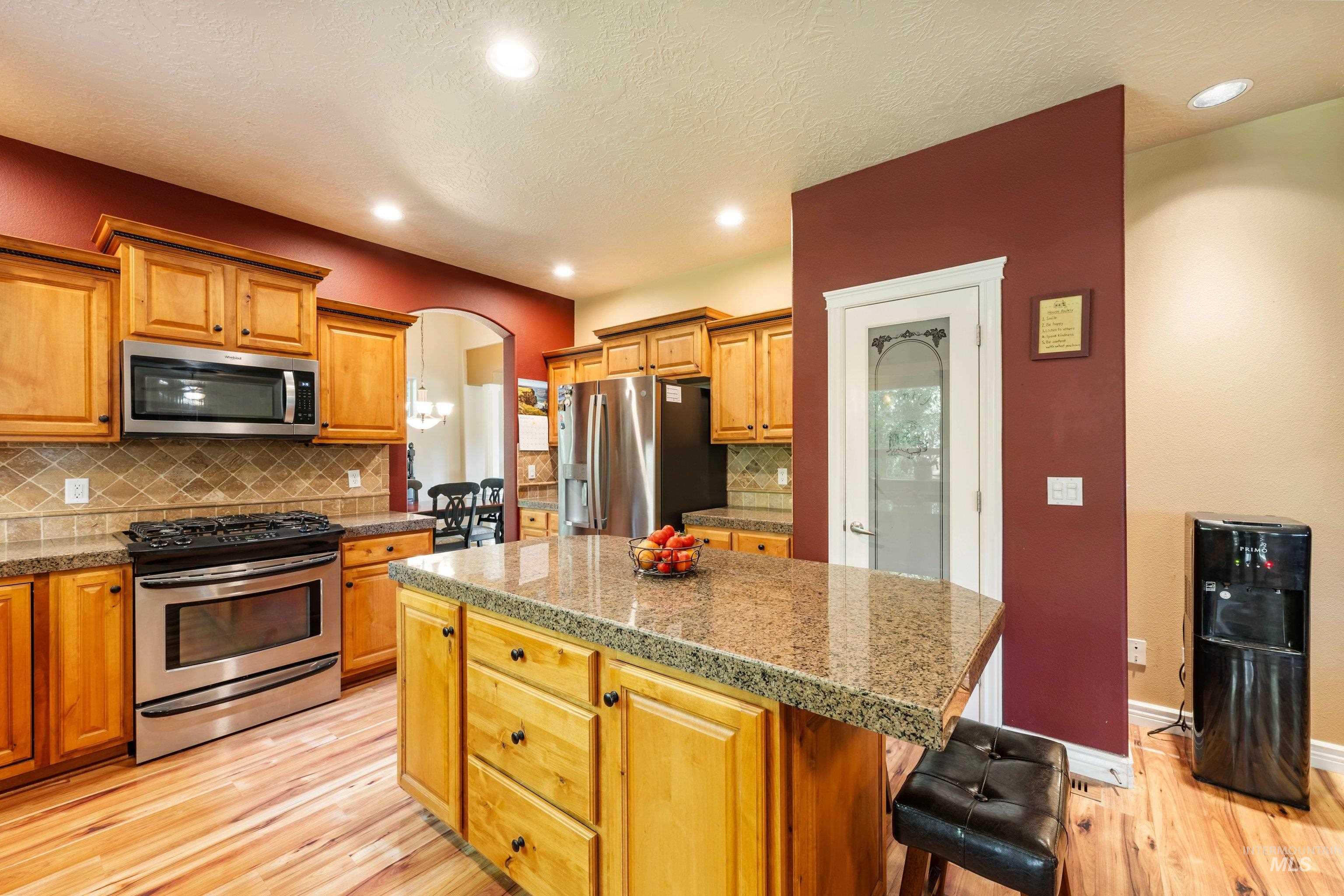 2336 E Summer Dawn Dr, Meridian, Idaho 83646, 4 Bedrooms, 2.5 Bathrooms, Residential For Sale, Price $603,990, 98999027