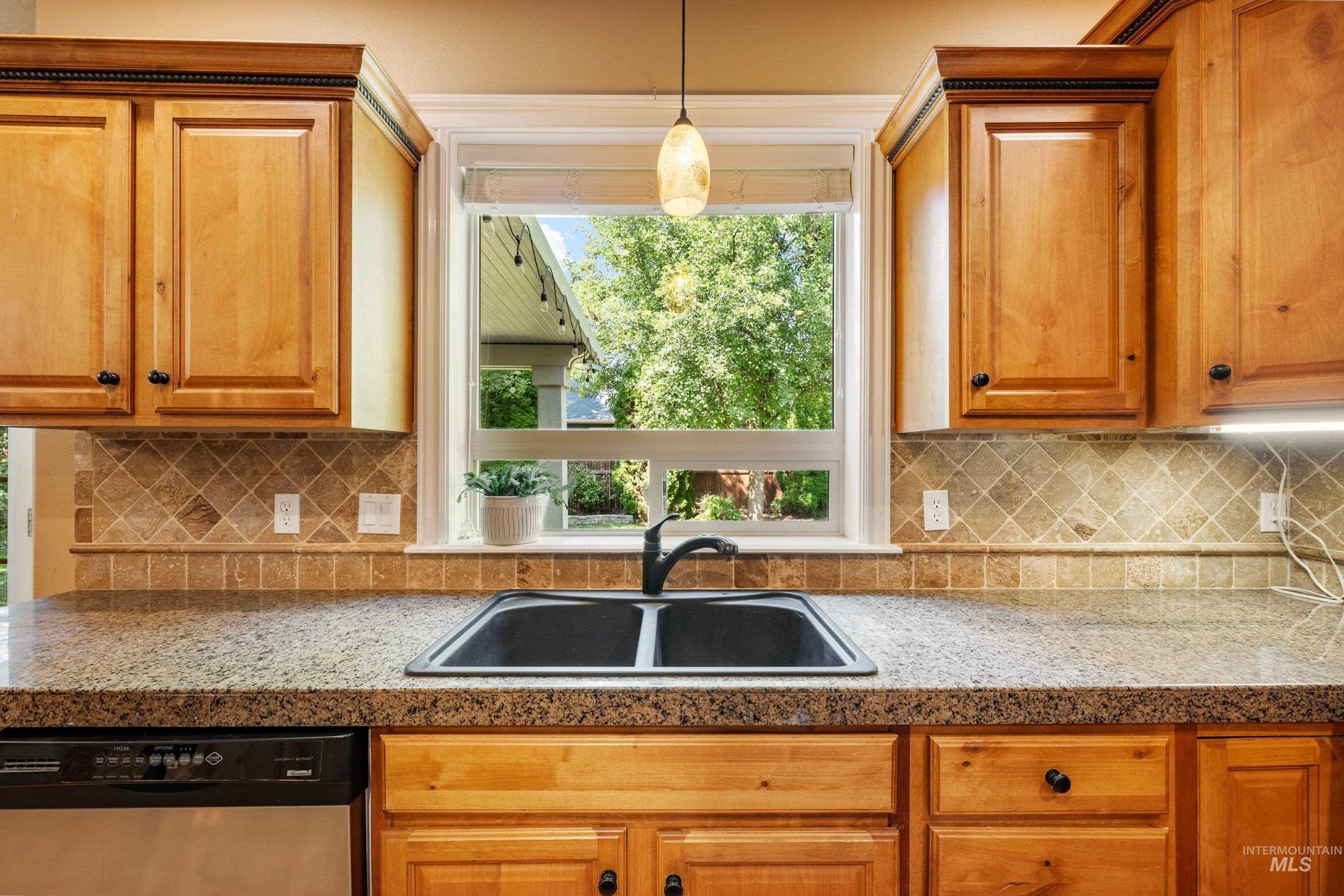 2336 E Summer Dawn Dr, Meridian, Idaho 83646, 4 Bedrooms, 2.5 Bathrooms, Residential For Sale, Price $603,990, 98999027