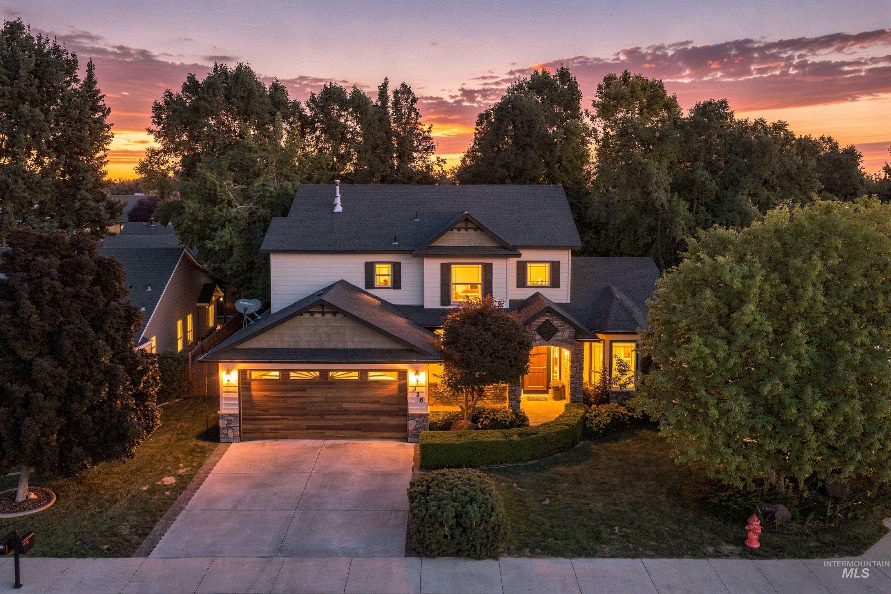 2336 E Summer Dawn Dr, Meridian, Idaho 83646, 4 Bedrooms, 2.5 Bathrooms, Residential For Sale, Price $603,990, 98999027