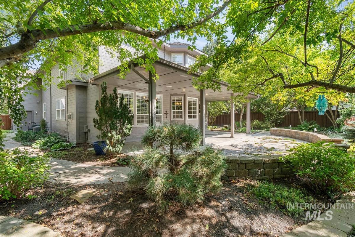 2633 S Swallowtail Lane, Boise, Idaho 83706, 6 Bedrooms, 2.5 Bathrooms, Residential For Sale, Price $1,499,900,MLS 98999030