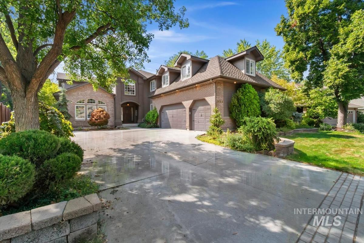 2633 S Swallowtail Lane, Boise, Idaho 83706, 6 Bedrooms, 2.5 Bathrooms, Residential For Sale, Price $1,499,900,MLS 98999030