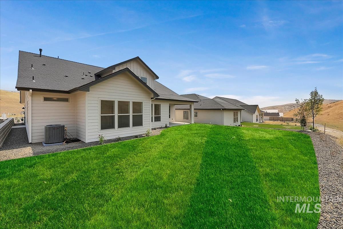 7357 Powell Place, Eagle, Idaho 83629, 3 Bedrooms, 3 Bathrooms, Residential For Sale, Price $849,880,MLS 98999032