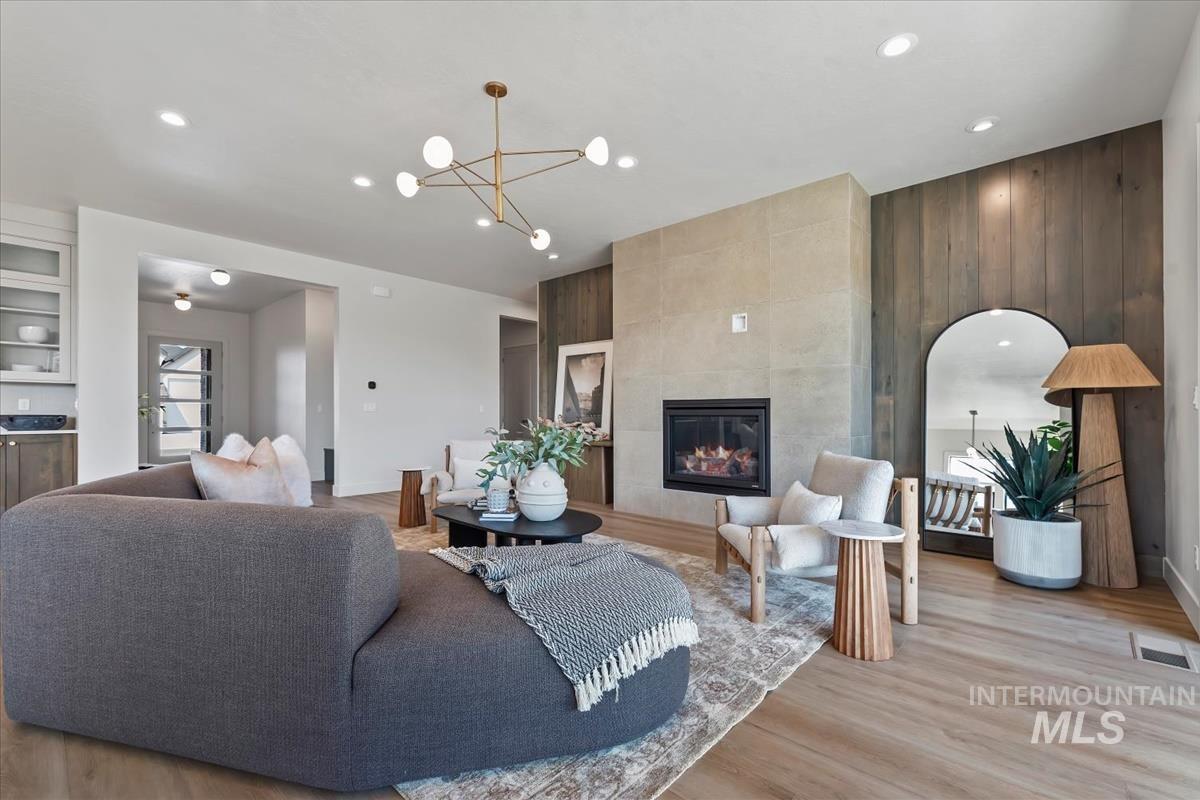 2134 N Buhrstone Ave, Eagle, Idaho 83616, 2 Bedrooms, 3.5 Bathrooms, Residential For Sale, Price $1,374,999,MLS 98999034
