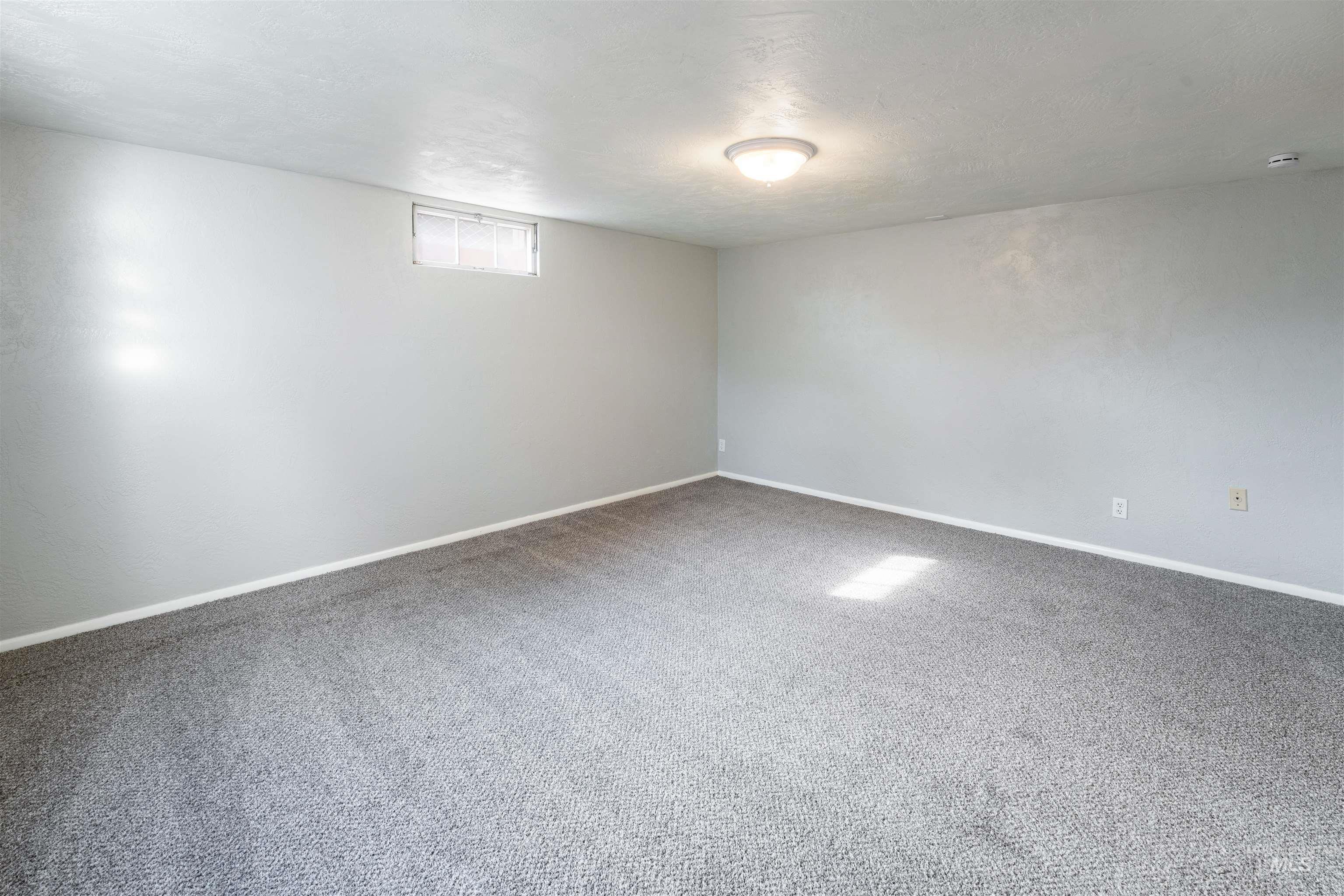 1427 18th Avenue, Lewiston, Idaho 83501, 3 Bedrooms, 2 Bathrooms, Residential For Sale, Price $359,900,MLS 98999036