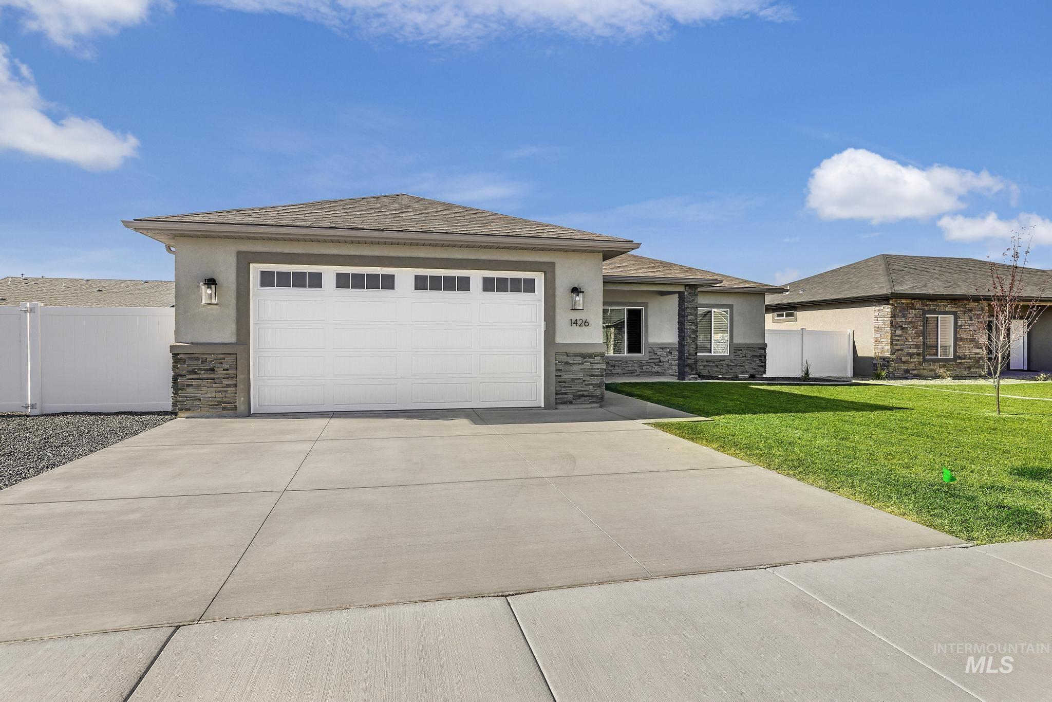 231a Waucanza Street, Dietrich, Idaho 83324, 3 Bedrooms, 2 Bathrooms, Residential For Sale, Price $499,900, 98999038