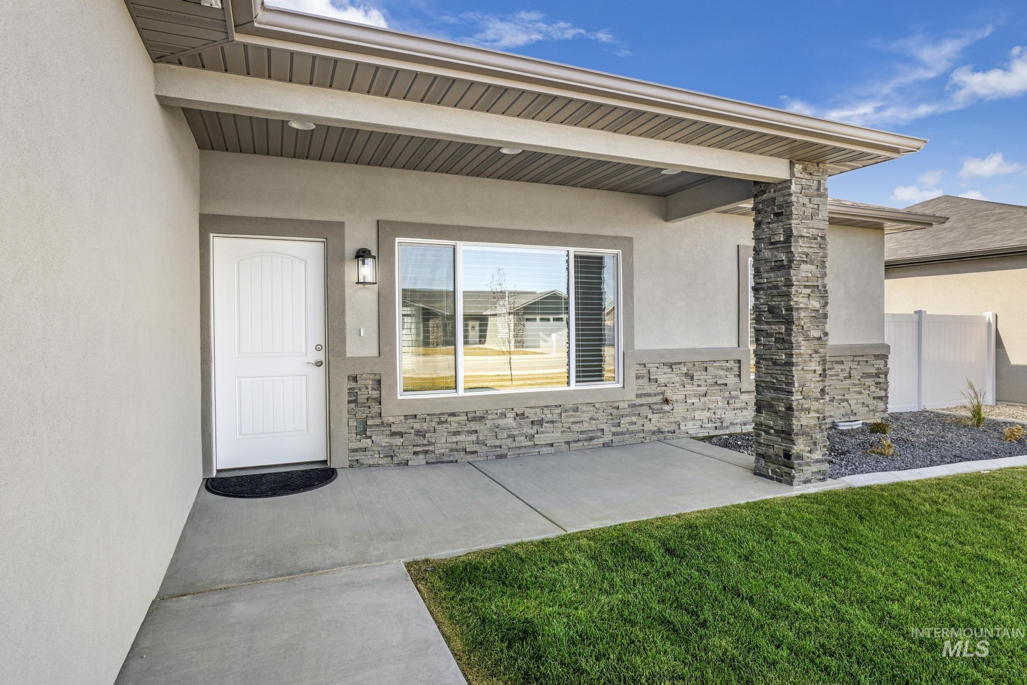 231a Waucanza Street, Dietrich, Idaho 83324, 3 Bedrooms, 2 Bathrooms, Residential For Sale, Price $499,900,MLS 98999038