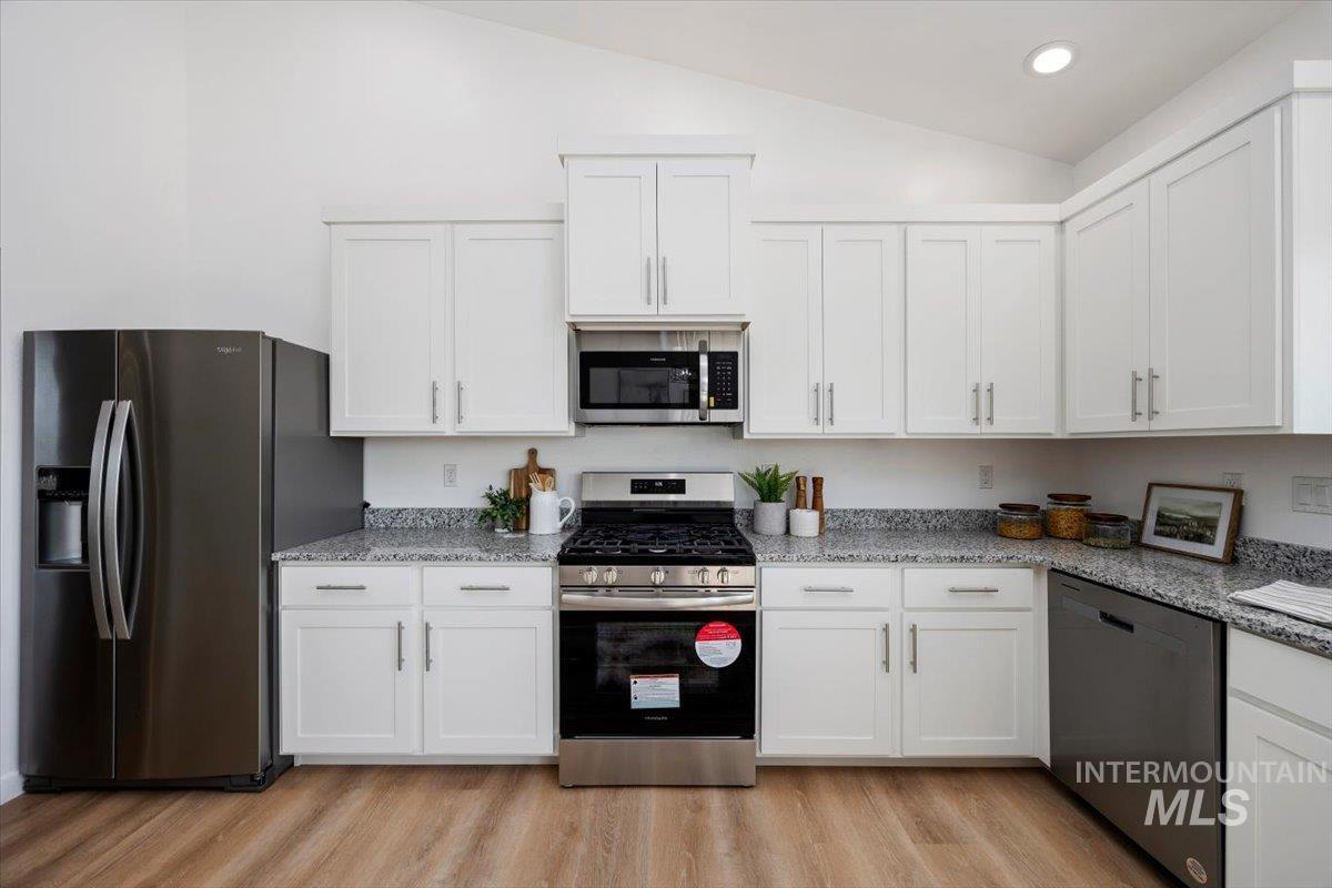 45 Sunset Loop, Jerome, Idaho 83338, 3 Bedrooms, 2 Bathrooms, Residential For Sale, Price $525,000,MLS 98999042