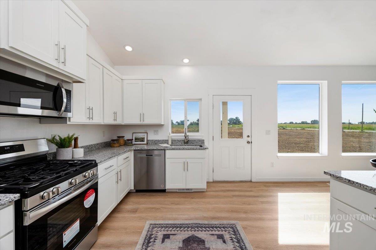 45 Sunset Loop, Jerome, Idaho 83338, 3 Bedrooms, 2 Bathrooms, Residential For Sale, Price $525,000,MLS 98999042