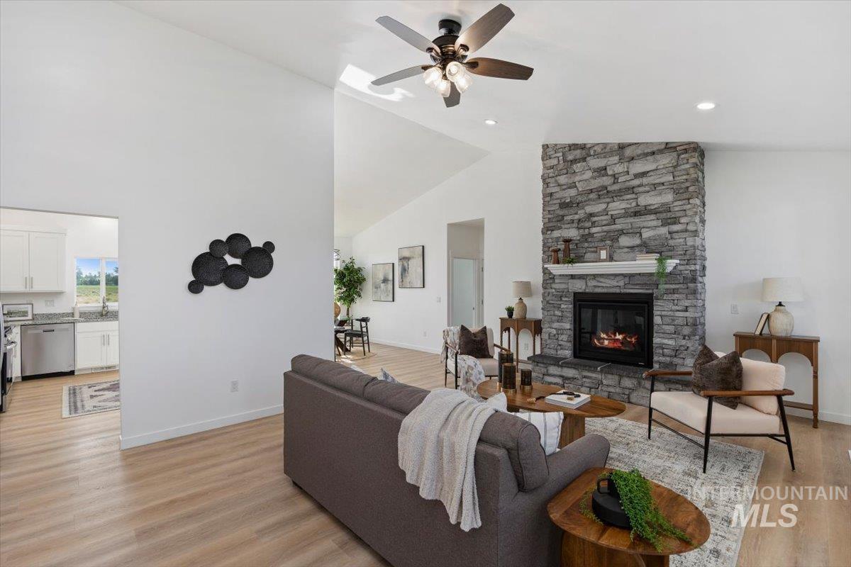 45 Sunset Loop, Jerome, Idaho 83338, 3 Bedrooms, 2 Bathrooms, Residential For Sale, Price $525,000,MLS 98999042