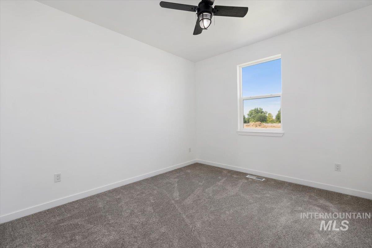 45 Sunset Loop, Jerome, Idaho 83338, 3 Bedrooms, 2 Bathrooms, Residential For Sale, Price $525,000,MLS 98999042