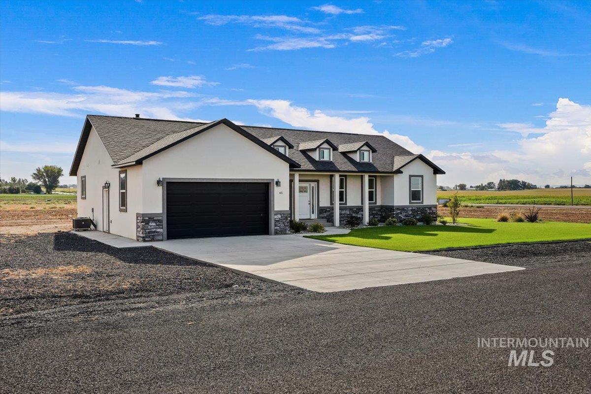 45 Sunset Loop, Jerome, Idaho 83338, 3 Bedrooms, 2 Bathrooms, Residential For Sale, Price $525,000,MLS 98999042
