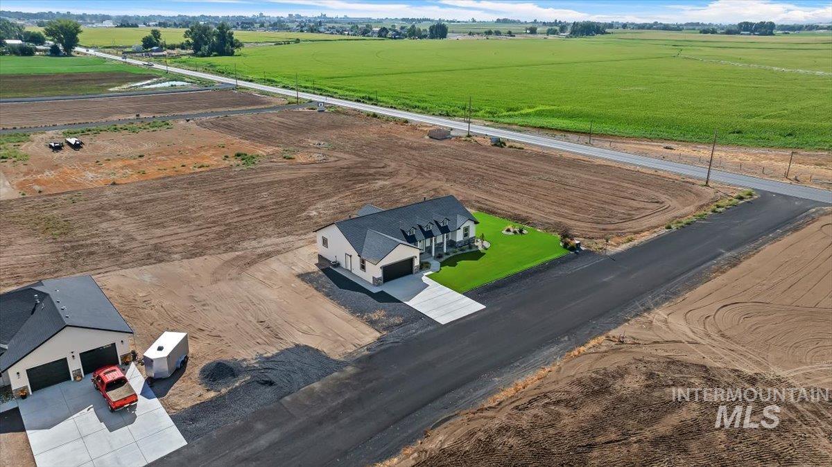 45 Sunset Loop, Jerome, Idaho 83338, 3 Bedrooms, 2 Bathrooms, Residential For Sale, Price $525,000,MLS 98999042