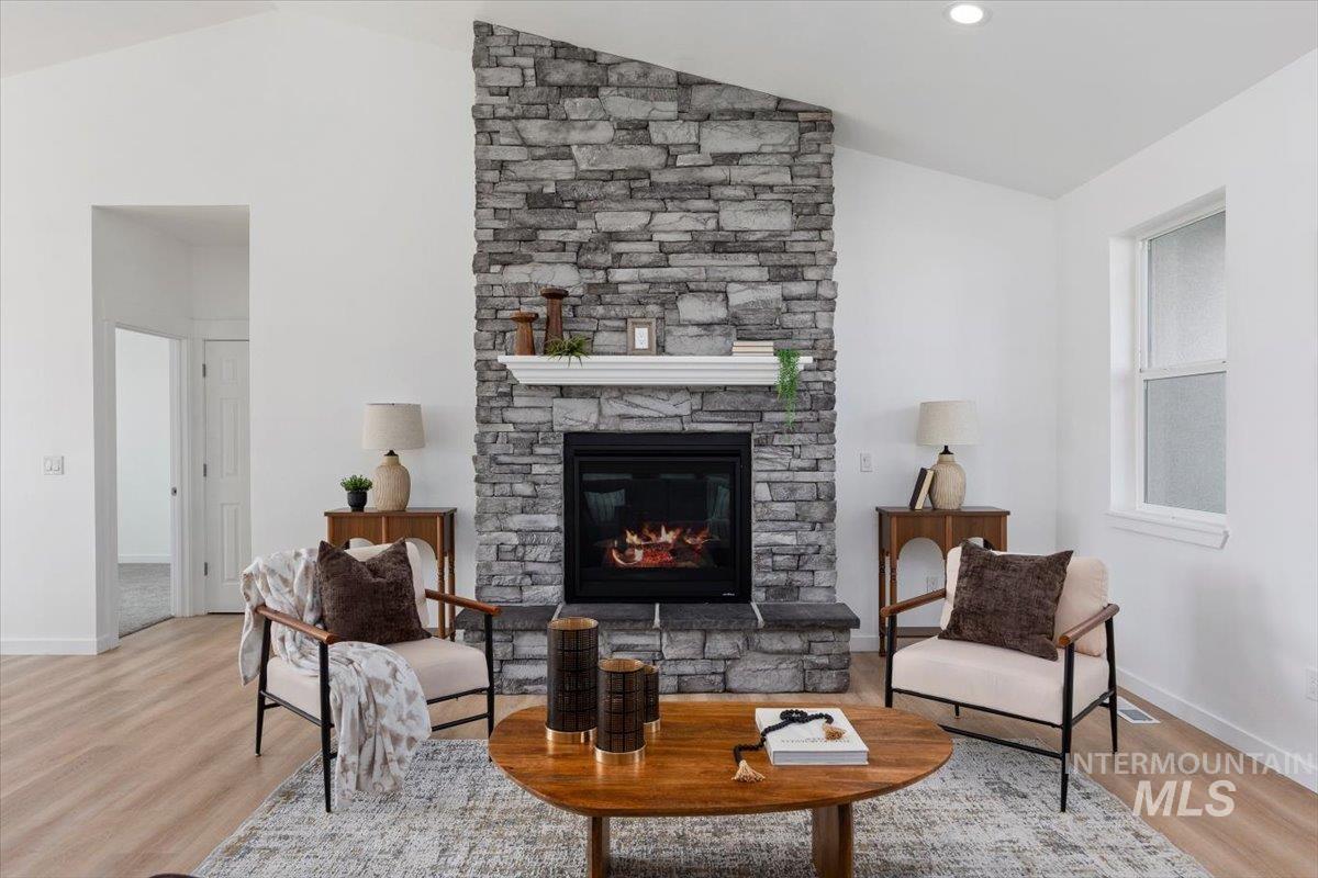 45 Sunset Loop, Jerome, Idaho 83338, 3 Bedrooms, 2 Bathrooms, Residential For Sale, Price $525,000,MLS 98999042