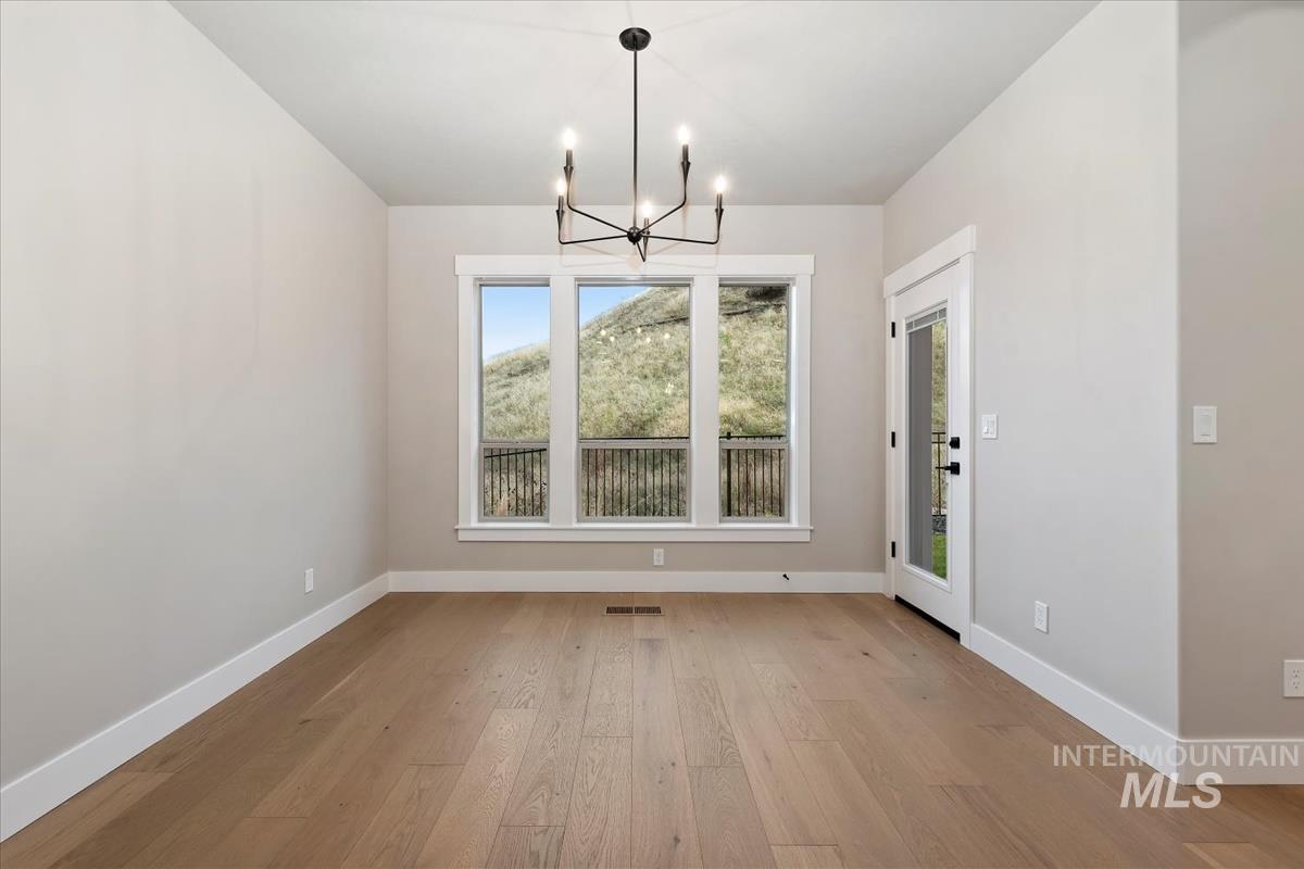 6999 W Tolland St, Eagle, Idaho 83616, 4 Bedrooms, 2 Bathrooms, Residential For Sale, Price $769,880,MLS 98999043