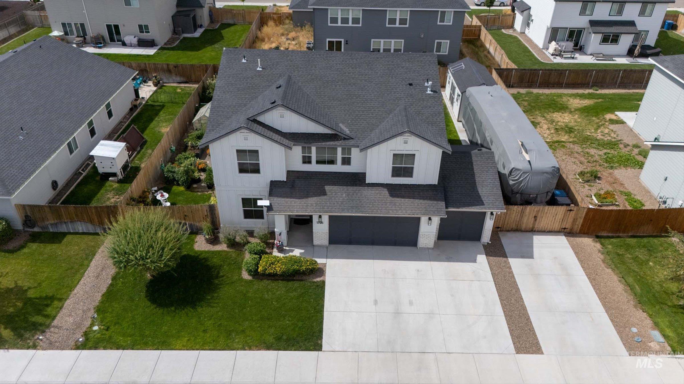 1755 SW Miner, Mountain Home, Idaho 83647, 4 Bedrooms, 2.5 Bathrooms, Residential For Sale, Price $519,000,MLS 98999045