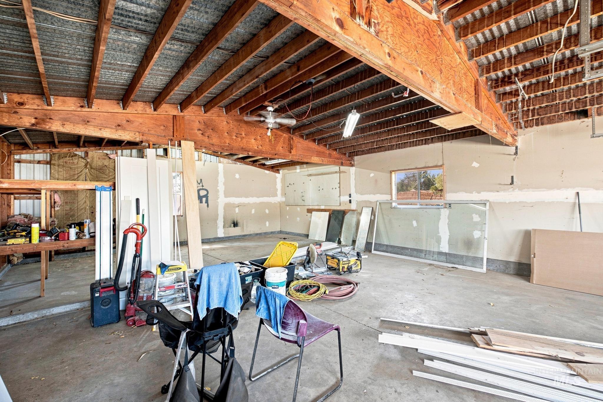 4225 N Clear Lakes Rd, Buhl, Idaho 83316, 4 Bedrooms, 2.5 Bathrooms, Residential For Sale, Price $439,999,MLS 98999048