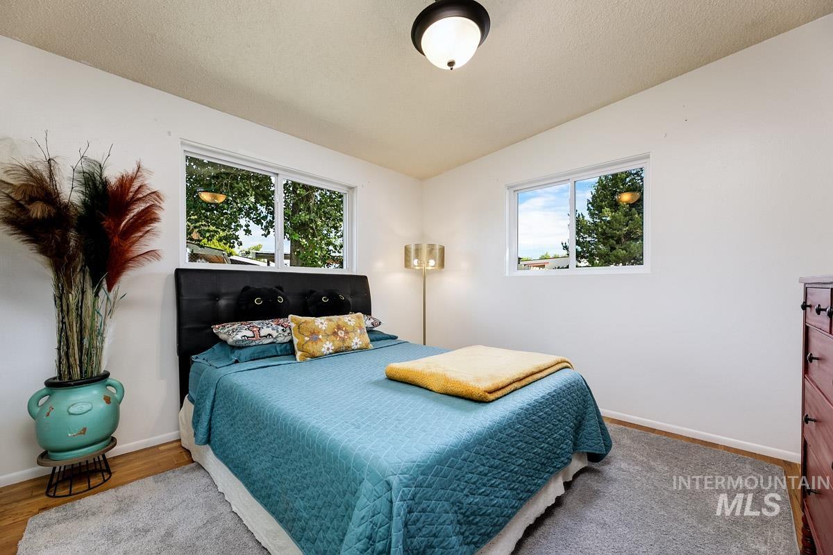 6302 W Dorian St, Boise, Idaho 83709, 3 Bedrooms, 1 Bathroom, Residential For Sale, Price $399,999, 98999049