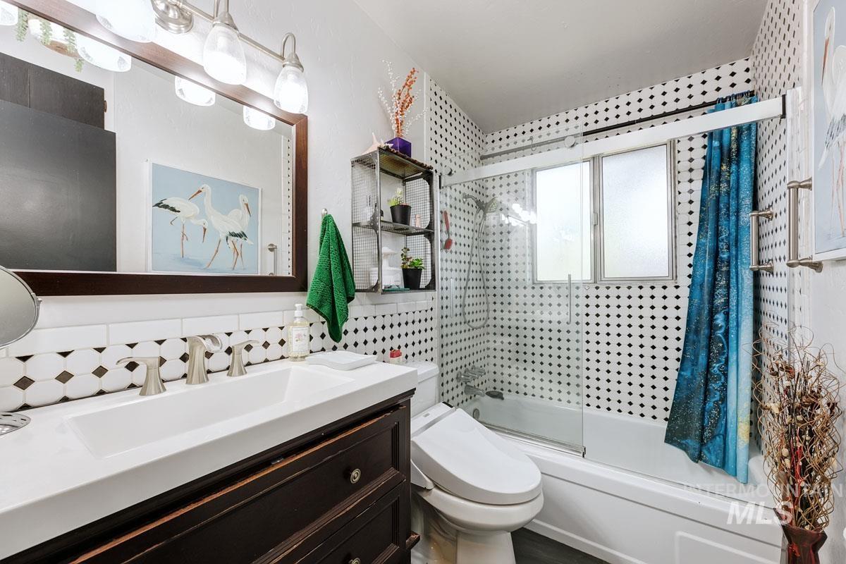 6302 W Dorian St, Boise, Idaho 83709, 3 Bedrooms, 1 Bathroom, Residential For Sale, Price $399,999, 98999049