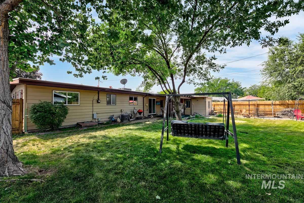 6302 W Dorian St, Boise, Idaho 83709, 3 Bedrooms, 1 Bathroom, Residential For Sale, Price $399,999, 98999049