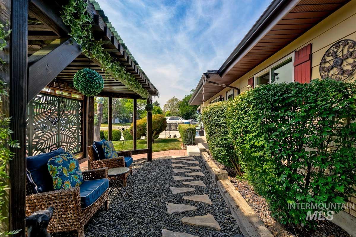 6302 W Dorian St, Boise, Idaho 83709, 3 Bedrooms, 1 Bathroom, Residential For Sale, Price $399,999, 98999049