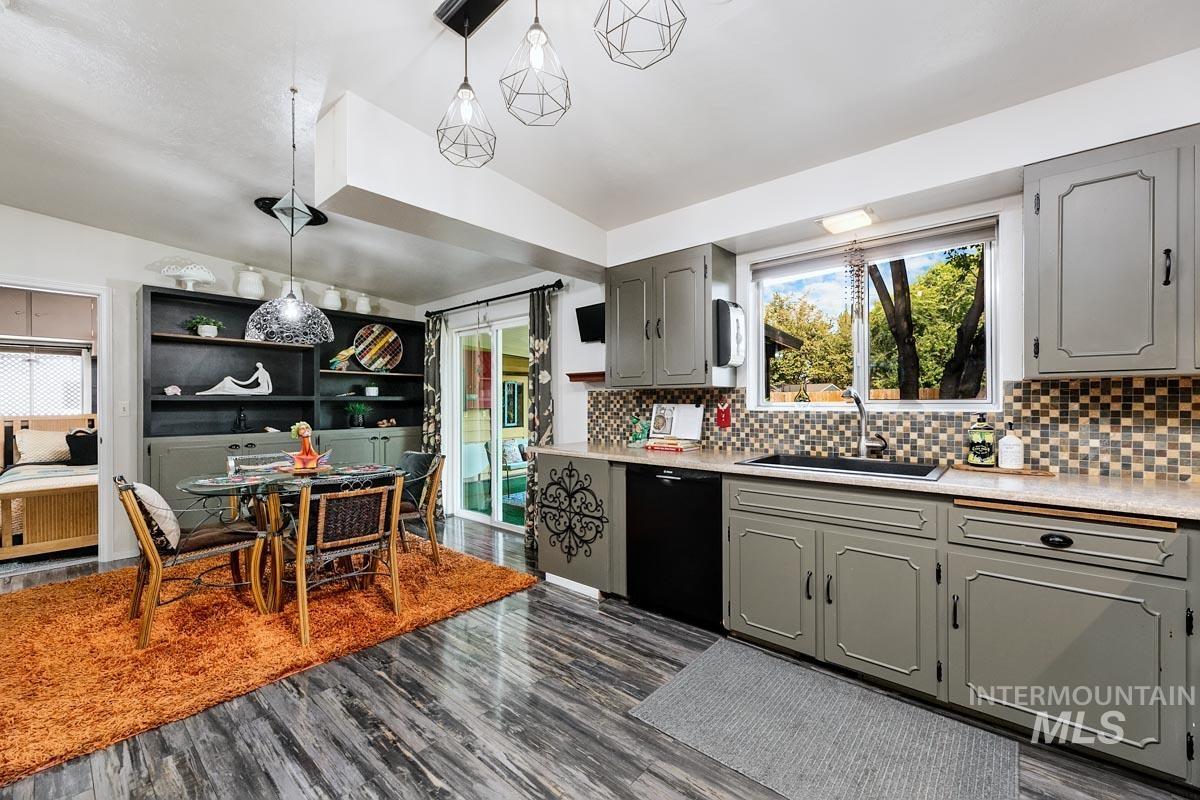 6302 W Dorian St, Boise, Idaho 83709, 3 Bedrooms, 1 Bathroom, Residential For Sale, Price $399,999, 98999049