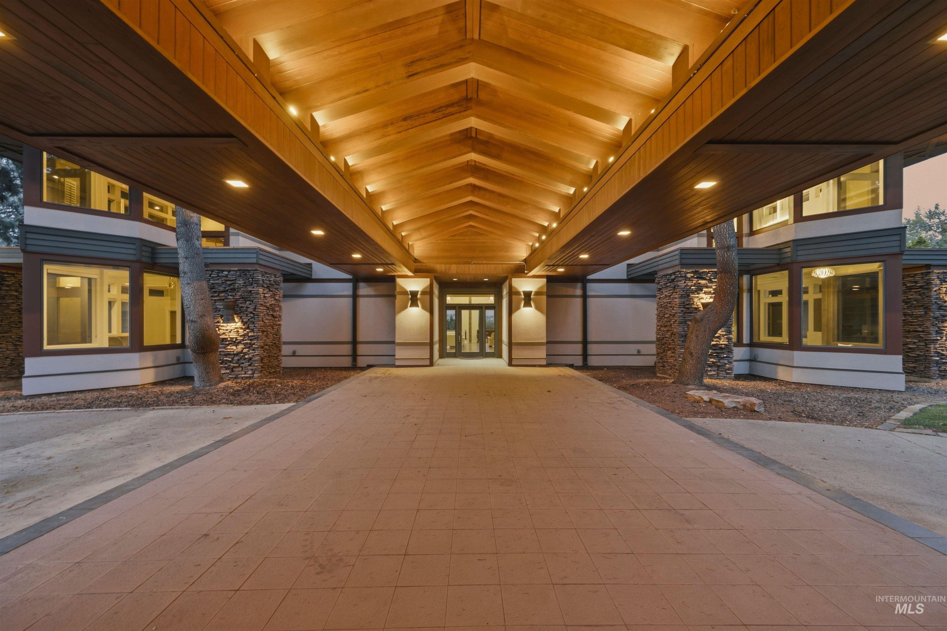 3505 W Crescent Rim Dr, Boise, Idaho 83706, 4 Bedrooms, 10 Bathrooms, Residential For Sale, Price $3,900,000, 98999050