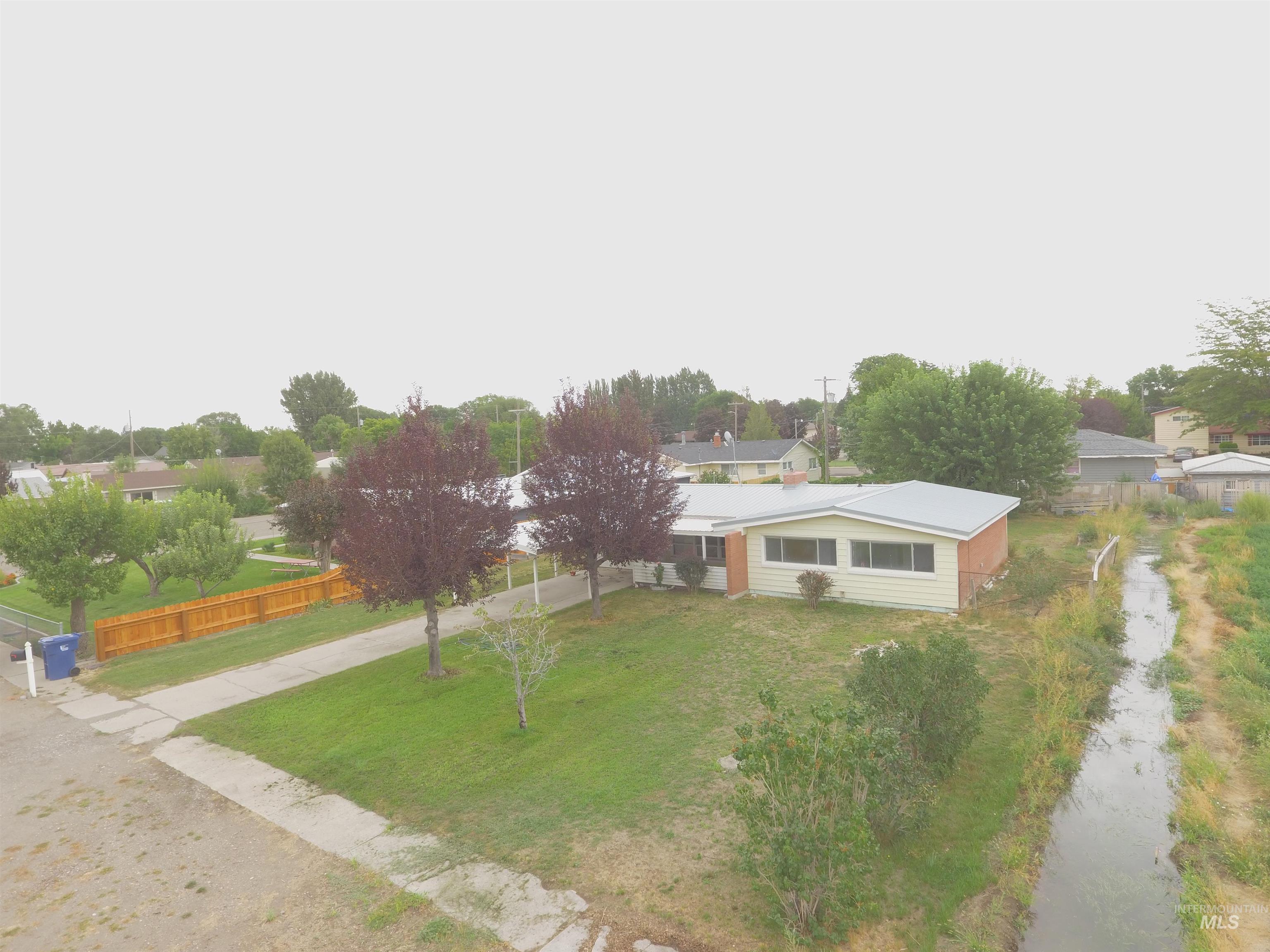 506 Freeman Way, Rupert, Idaho 83350, 3 Bedrooms, 1 Bathroom, Residential For Sale, Price $287,000,MLS 98999052