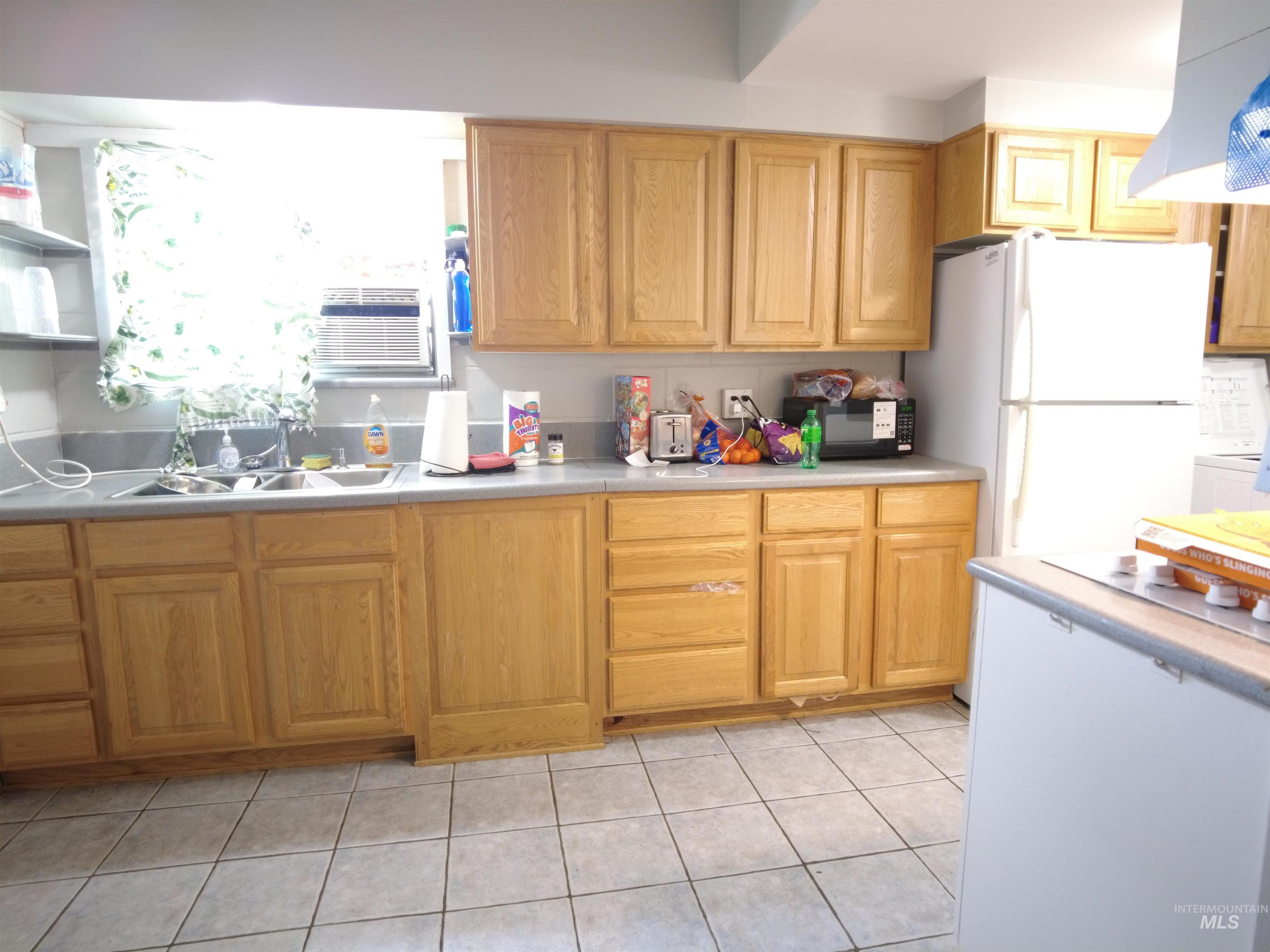 506 Freeman Way, Rupert, Idaho 83350, 3 Bedrooms, 1 Bathroom, Residential For Sale, Price $287,000,MLS 98999052
