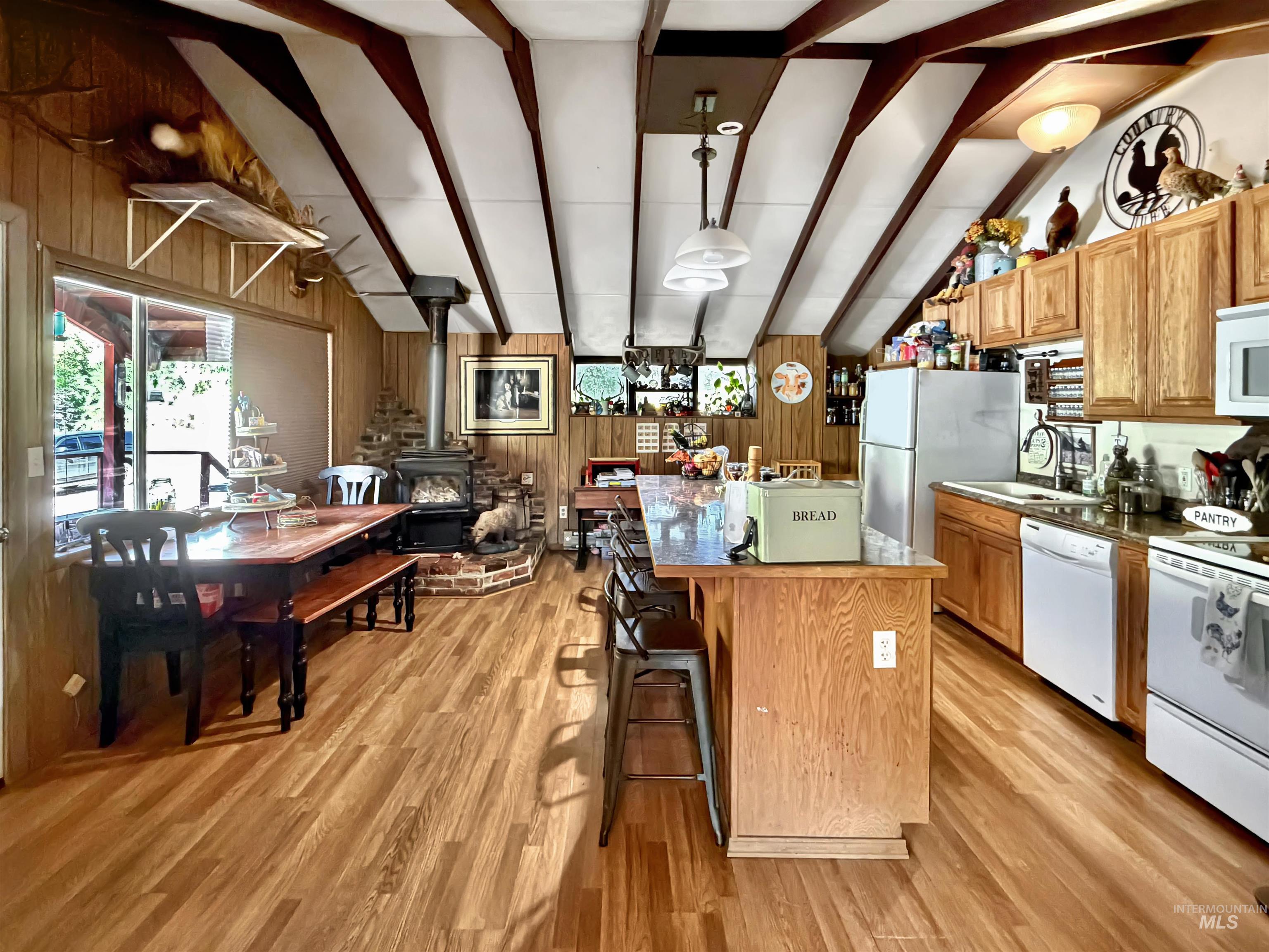 1920 Tucannon Road, Pomeroy, Washington 99347, 3 Bedrooms, 1.5 Bathrooms, Residential For Sale, Price $285,000,MLS 98999053