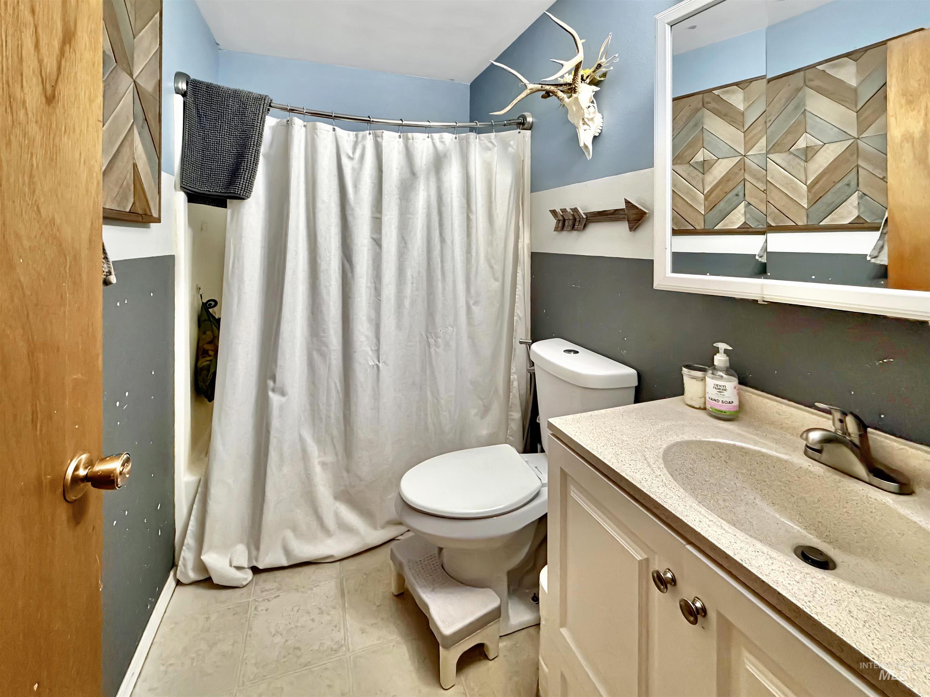 1920 Tucannon Road, Pomeroy, Washington 99347, 3 Bedrooms, 1.5 Bathrooms, Residential For Sale, Price $285,000,MLS 98999053