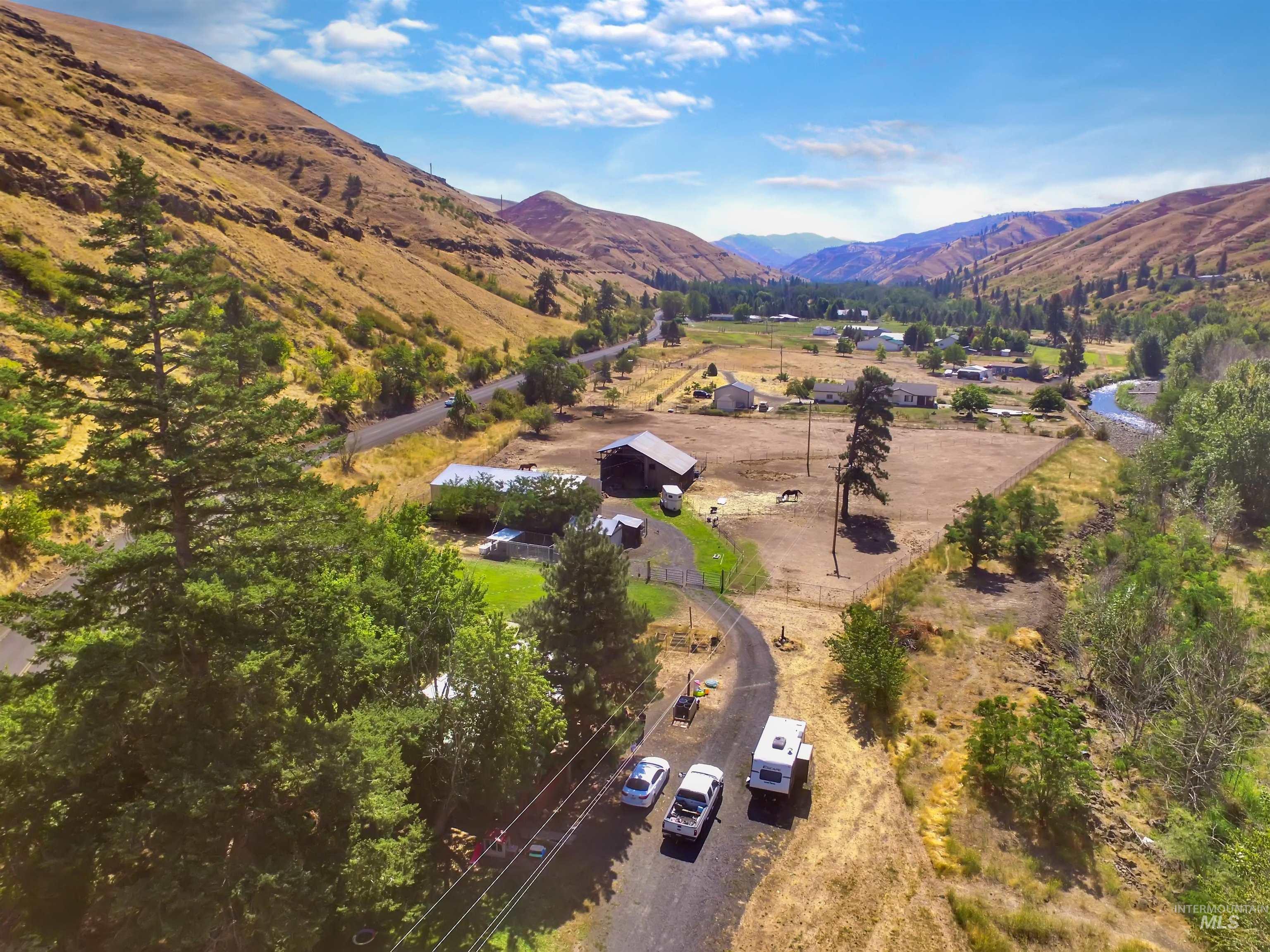 1920 Tucannon Road, Pomeroy, Washington 99347, 3 Bedrooms, 1.5 Bathrooms, Residential For Sale, Price $285,000,MLS 98999053