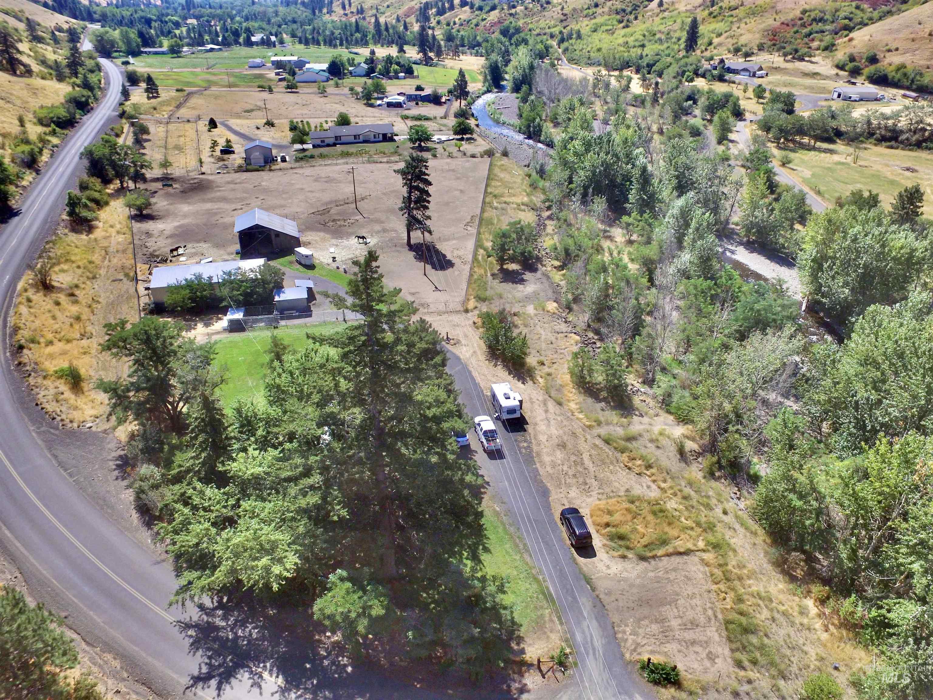 1920 Tucannon Road, Pomeroy, Washington 99347, 3 Bedrooms, 1.5 Bathrooms, Residential For Sale, Price $285,000,MLS 98999053