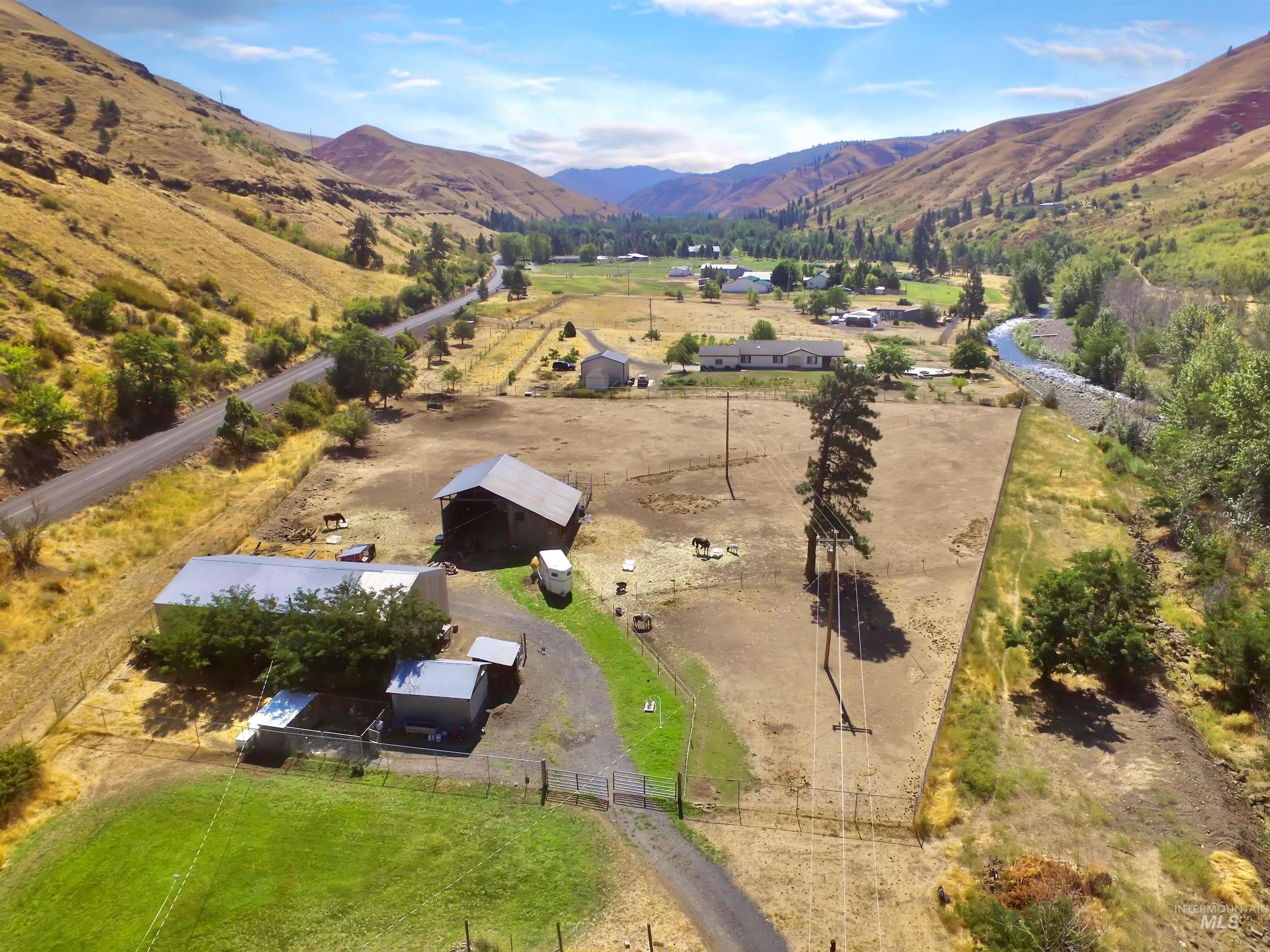 1920 Tucannon Road, Pomeroy, Washington 99347, 3 Bedrooms, 1.5 Bathrooms, Residential For Sale, Price $285,000,MLS 98999053