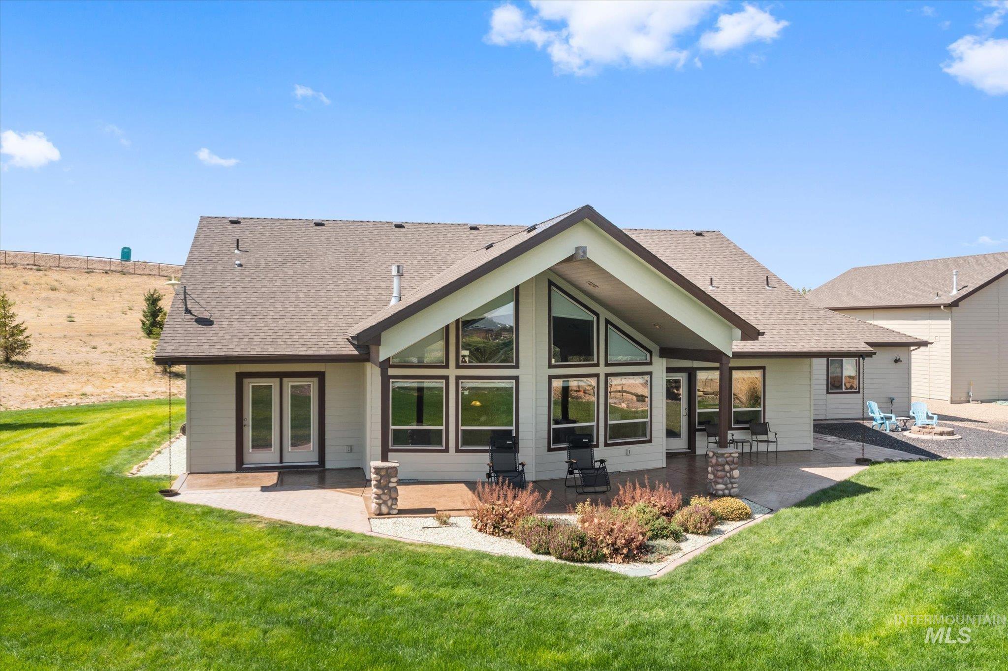 3902 Vista Ridge Ln, New Plymouth, Idaho 83655, 3 Bedrooms, 2 Bathrooms, Residential For Sale, Price $875,000,MLS 98999054
