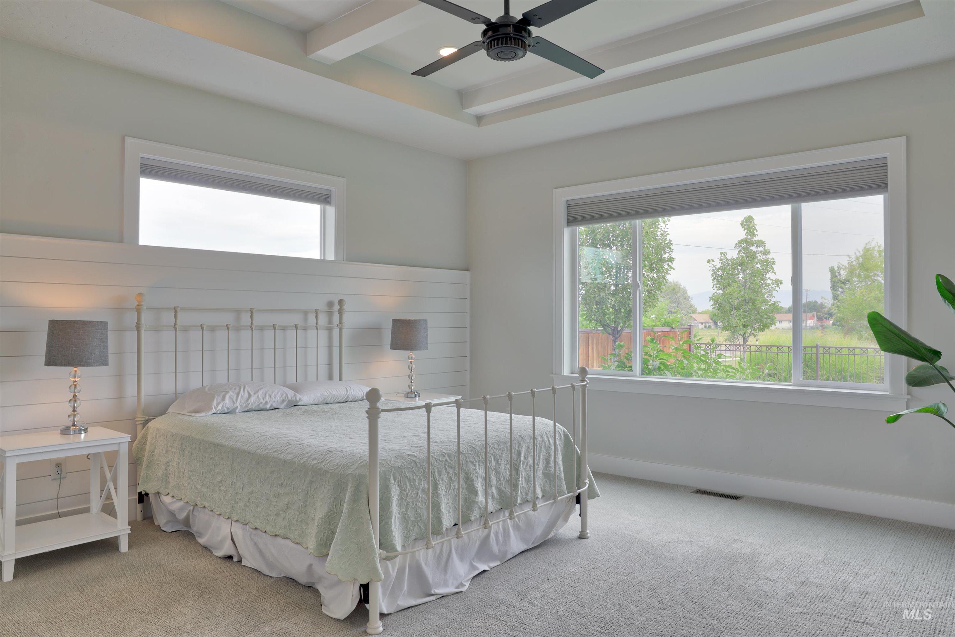 314 S Hamlin Lane, Eagle, Idaho 83616, 3 Bedrooms, 3 Bathrooms, Residential For Sale, Price $975,000,MLS 98999056