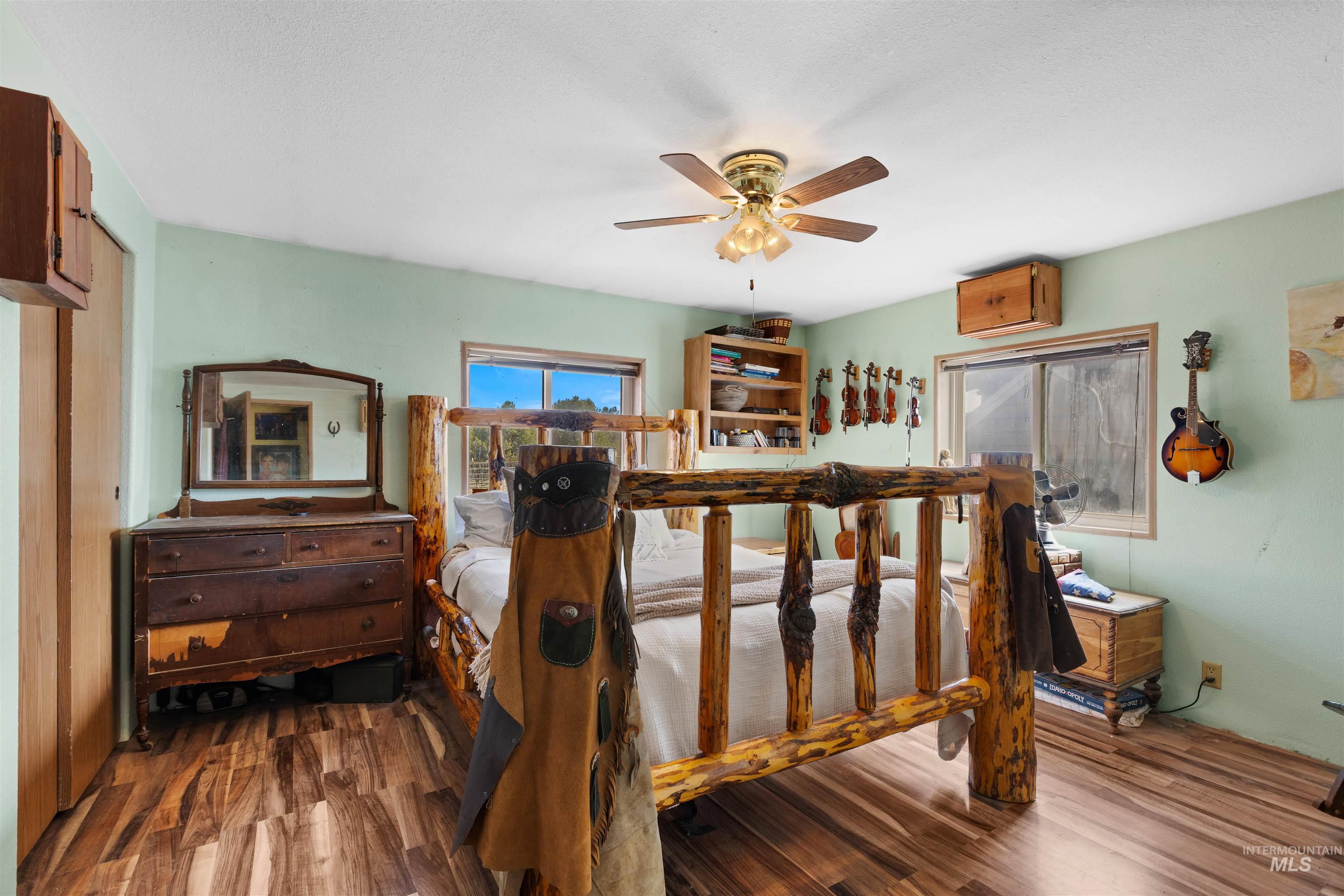 37 Pine Cone lane, Cascade, Idaho 83611, 4 Bedrooms, 3 Bathrooms, Residential For Sale, Price $549,900,MLS 98999057
